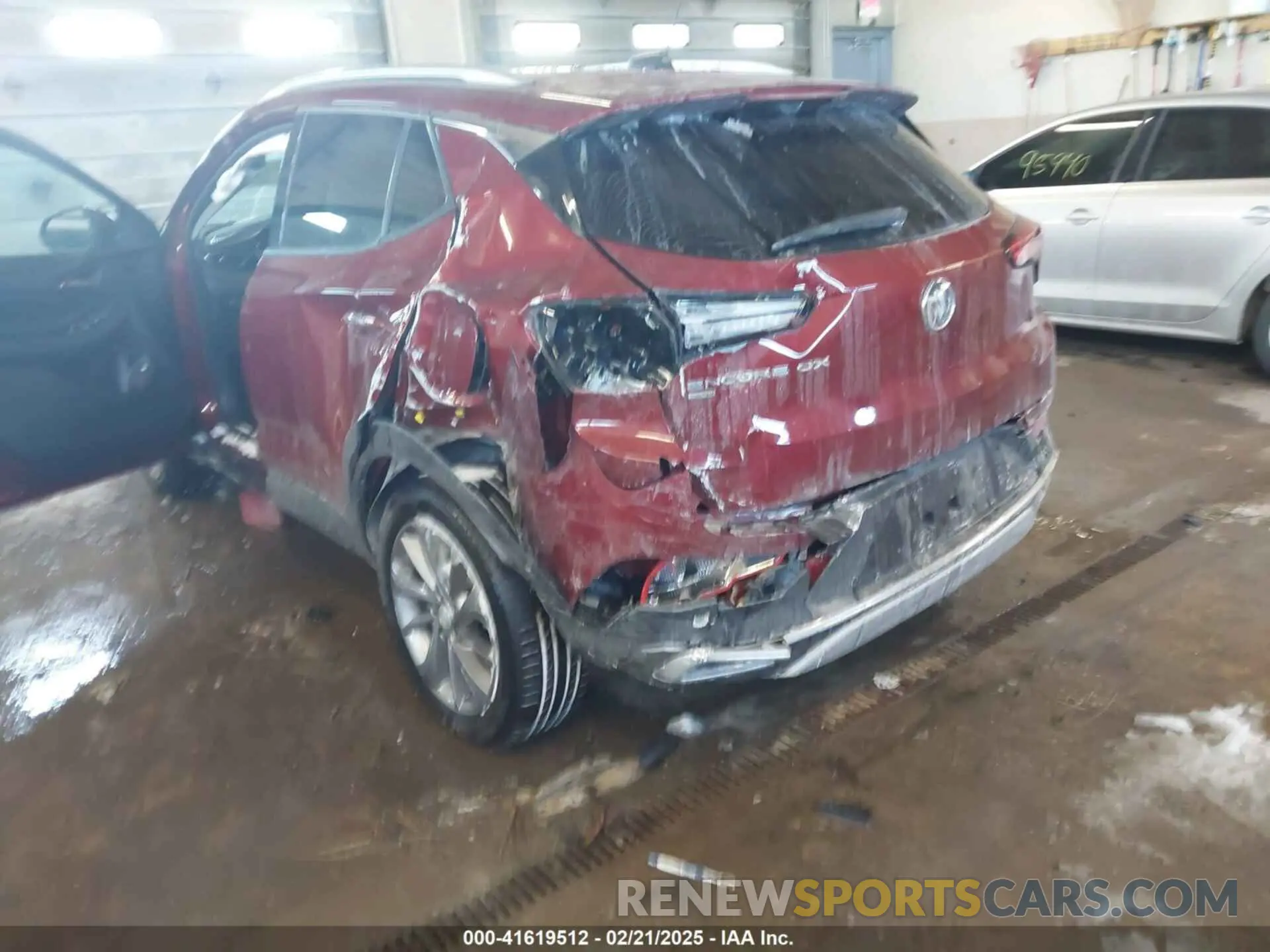 6 Фотография поврежденного автомобиля KL4MMGSL8NB147713 BUICK ENCORE GX 2022