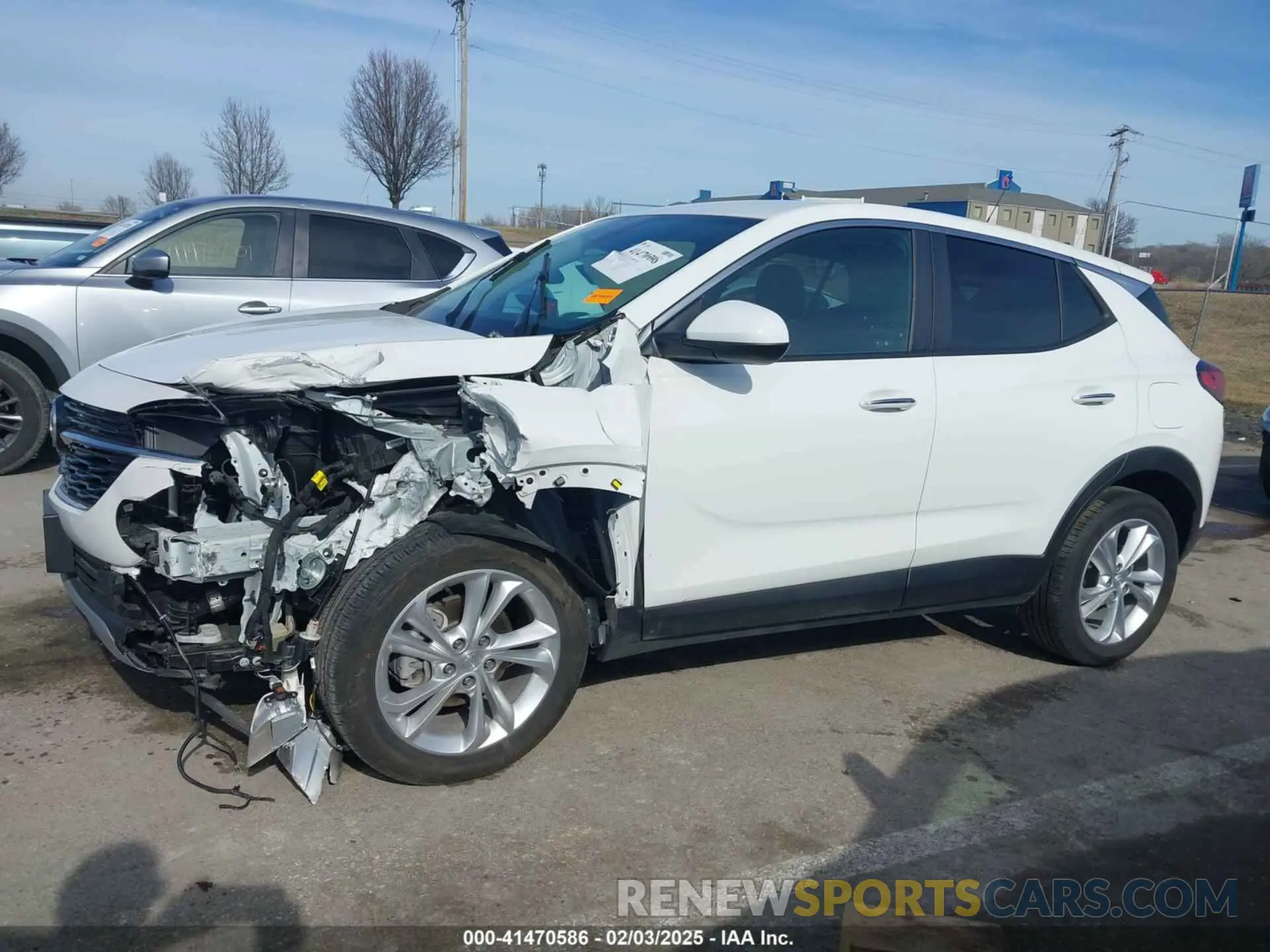14 Фотография поврежденного автомобиля KL4MMCSL5PB111652 BUICK ENCORE GX 2023
