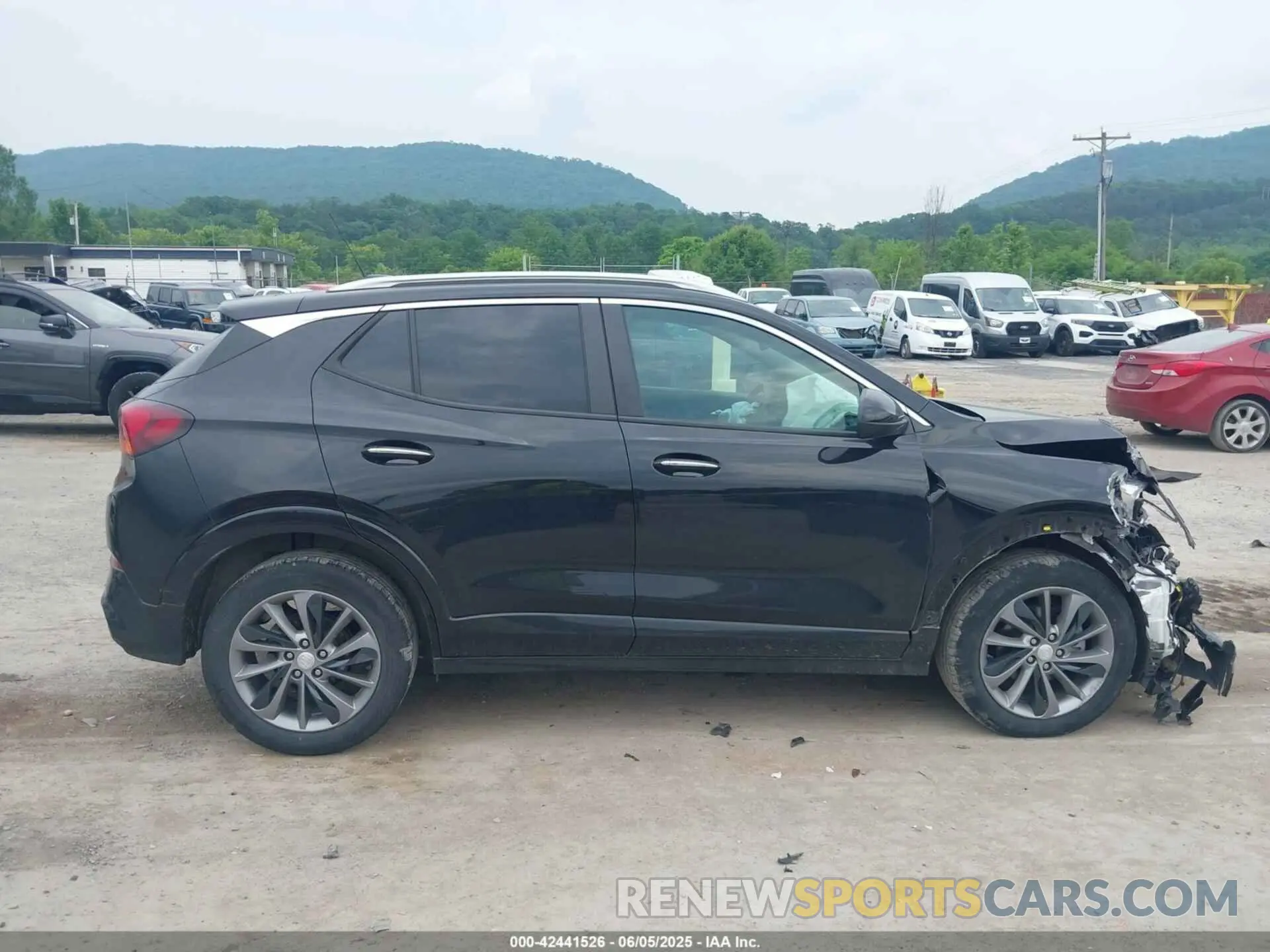 13 Фотография поврежденного автомобиля KL4MMDS23PB081693 BUICK ENCORE GX 2023