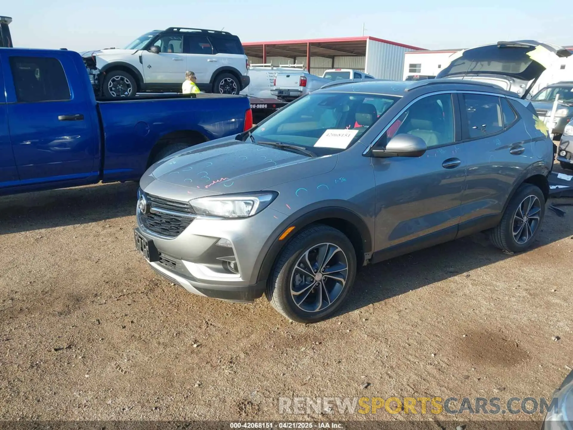 2 Фотография поврежденного автомобиля KL4MMDS24PB151721 BUICK ENCORE GX 2023