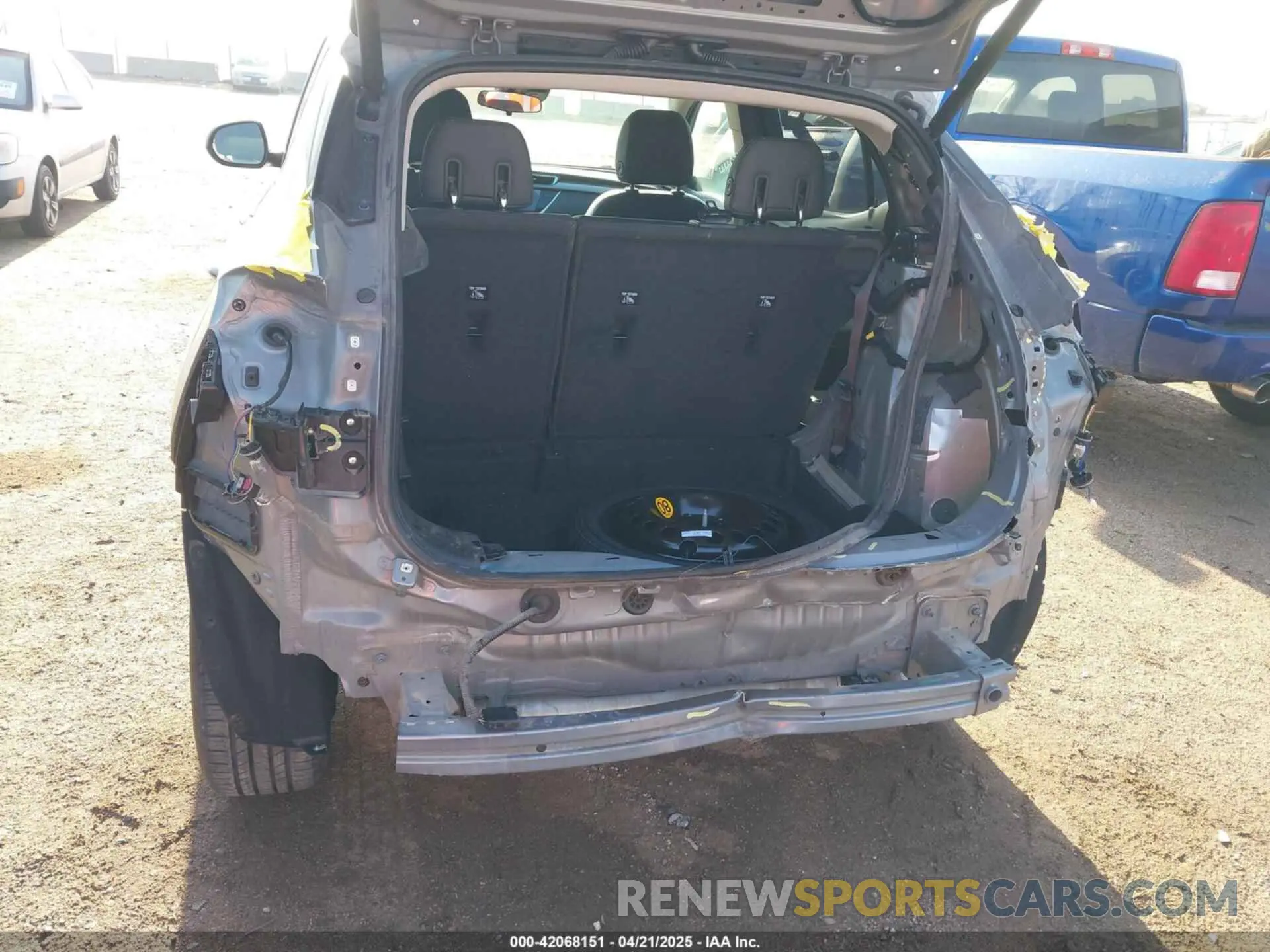 6 Фотография поврежденного автомобиля KL4MMDS24PB151721 BUICK ENCORE GX 2023