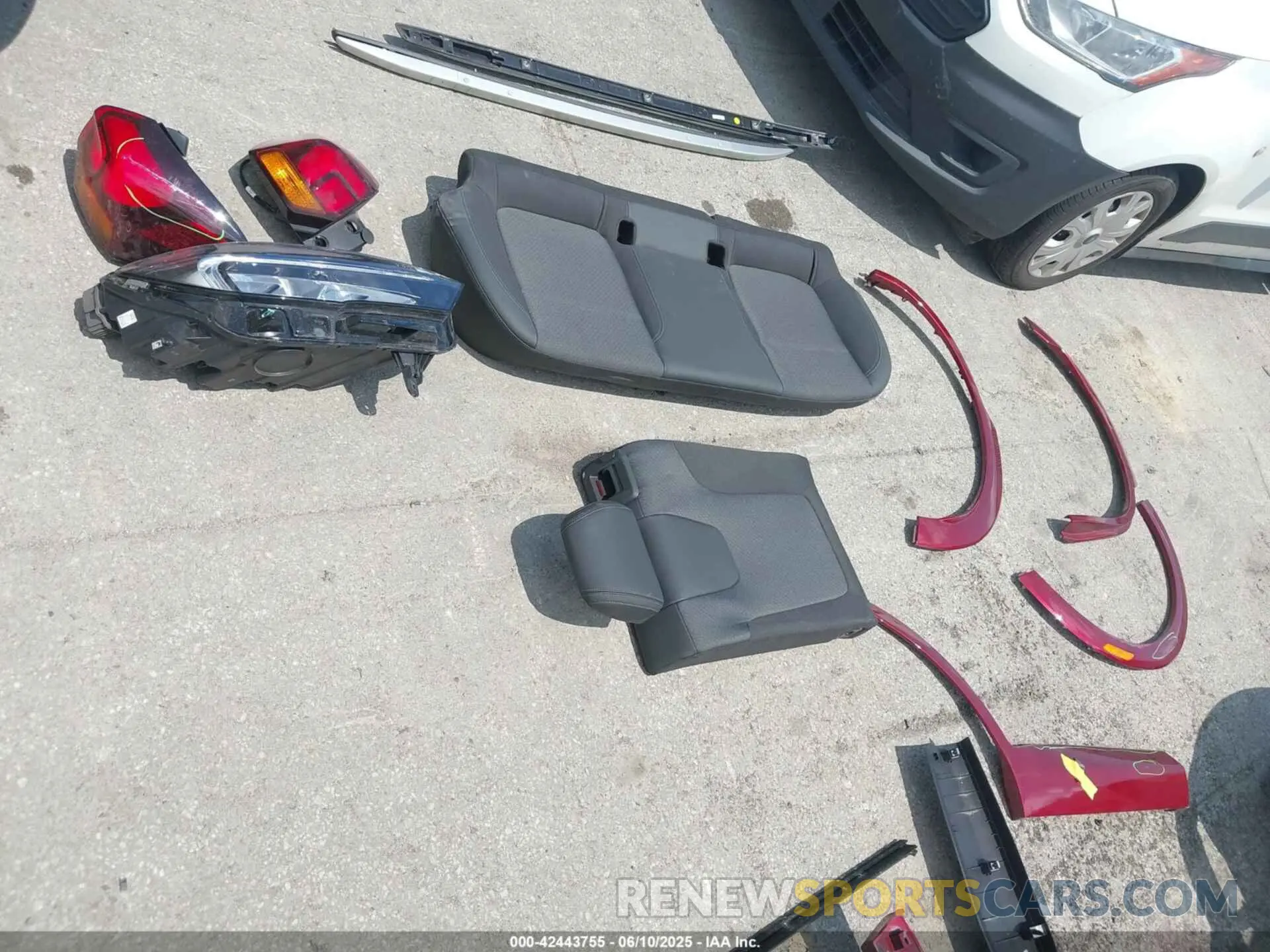 12 Фотография поврежденного автомобиля KL4MMDS26PB097855 BUICK ENCORE GX 2023