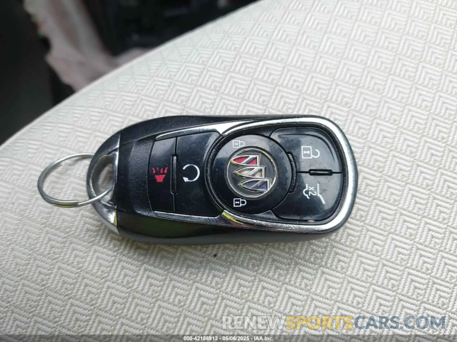11 Фотография поврежденного автомобиля KL4MMDS28PB151303 BUICK ENCORE GX 2023