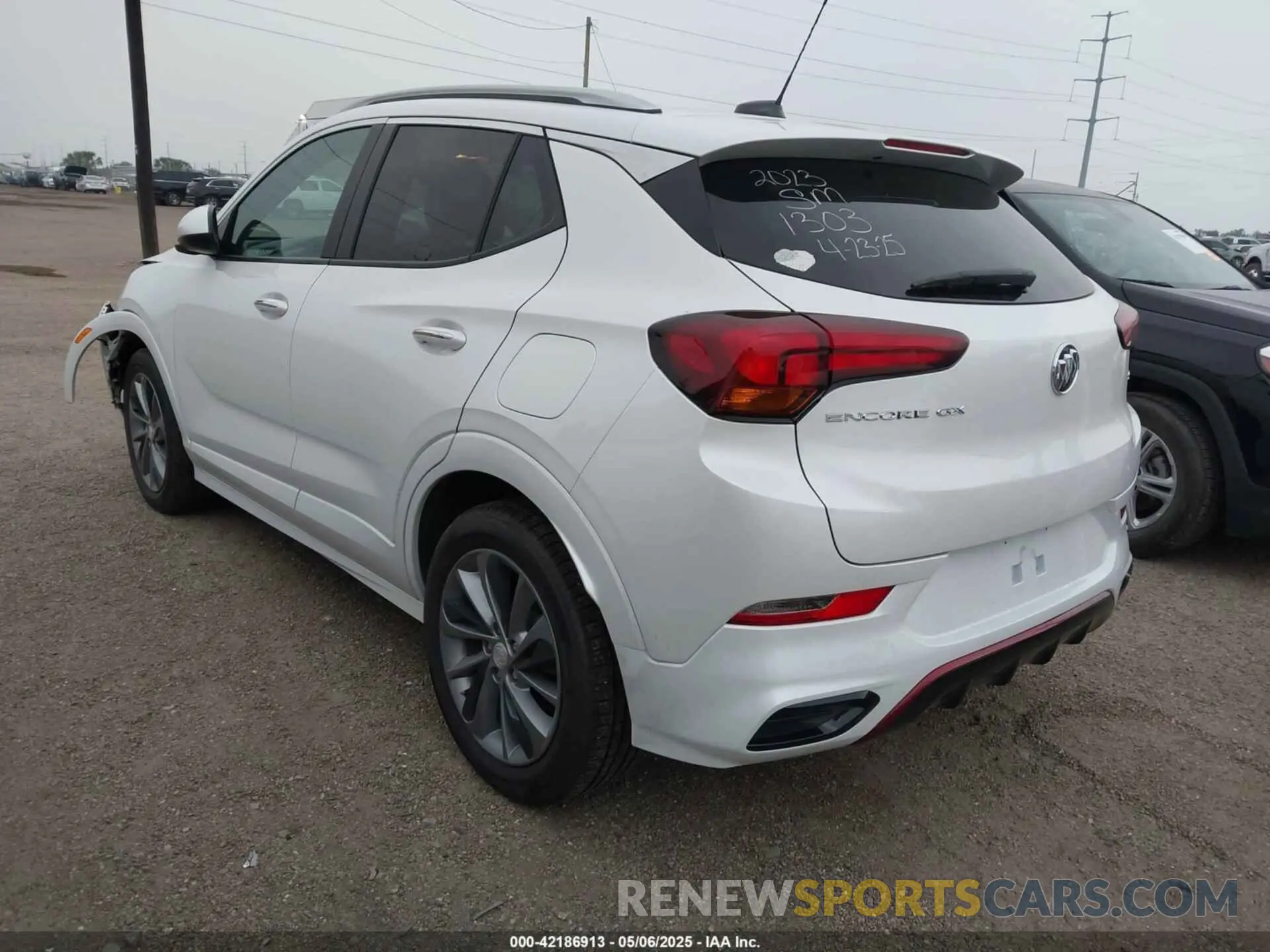 3 Фотография поврежденного автомобиля KL4MMDS28PB151303 BUICK ENCORE GX 2023