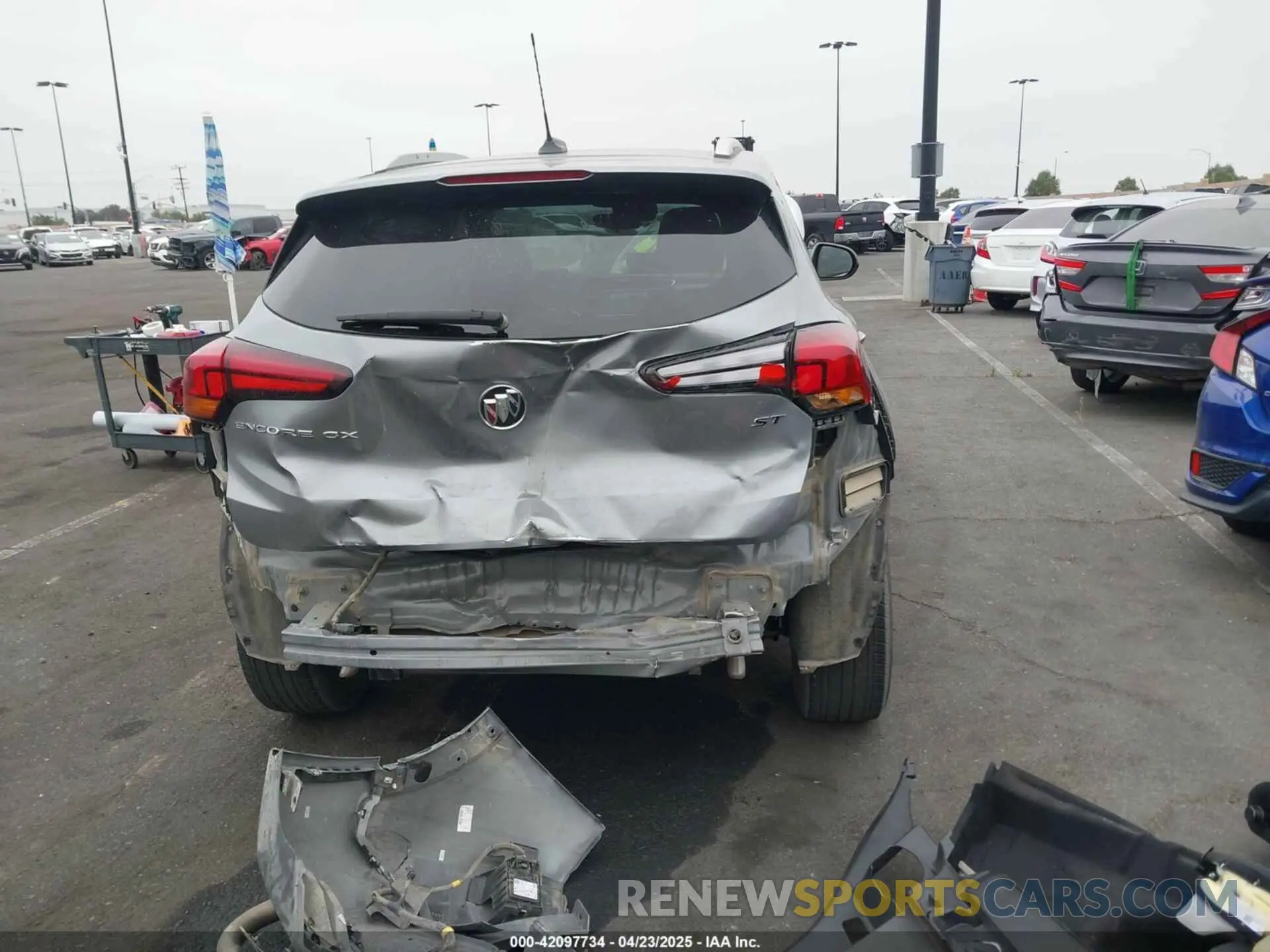 17 Photograph of a damaged car KL4MMDSL8PB163721 BUICK ENCORE GX 2023