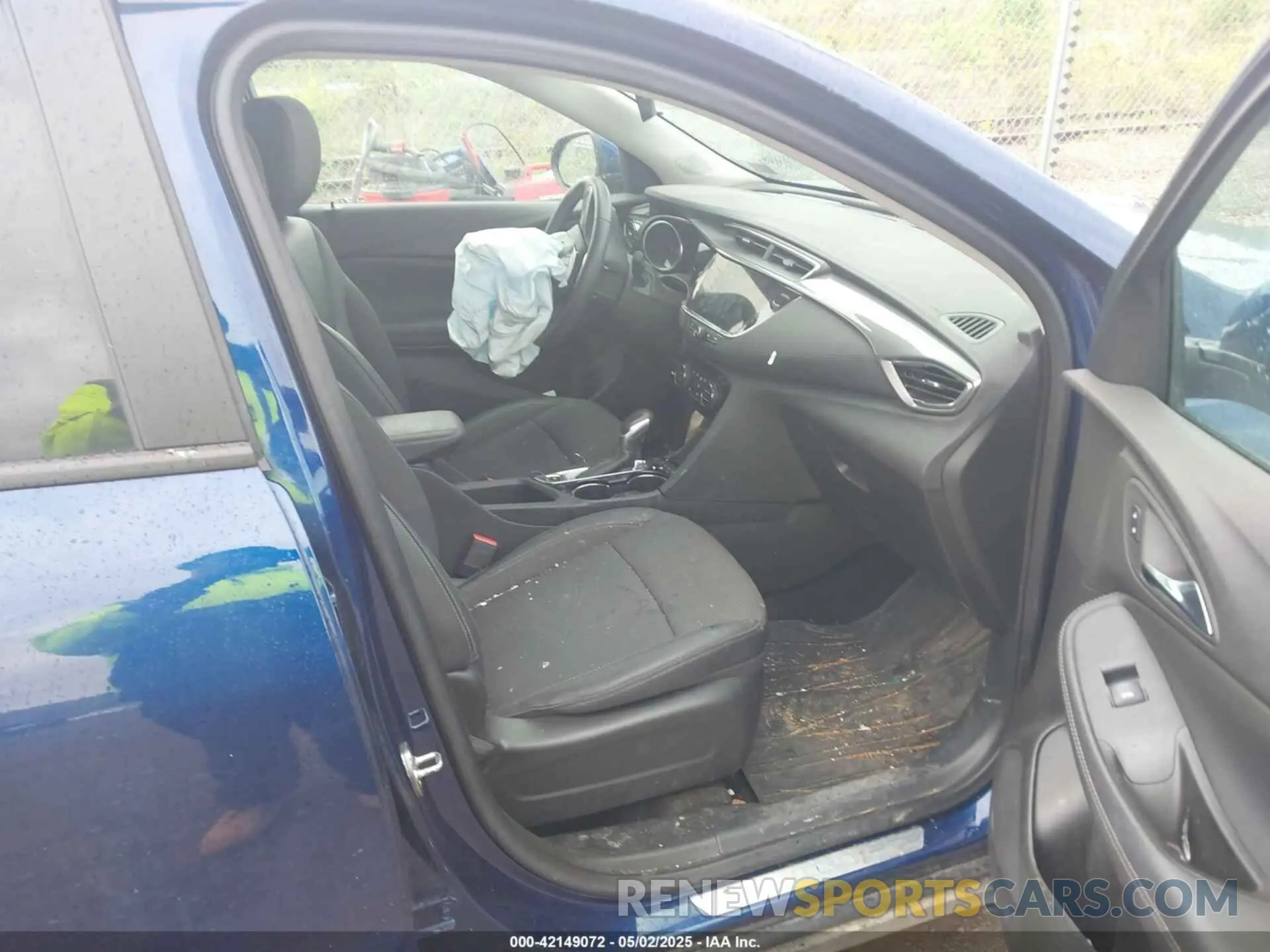 5 Photograph of a damaged car KL4MMESL4PB115946 BUICK ENCORE GX 2023