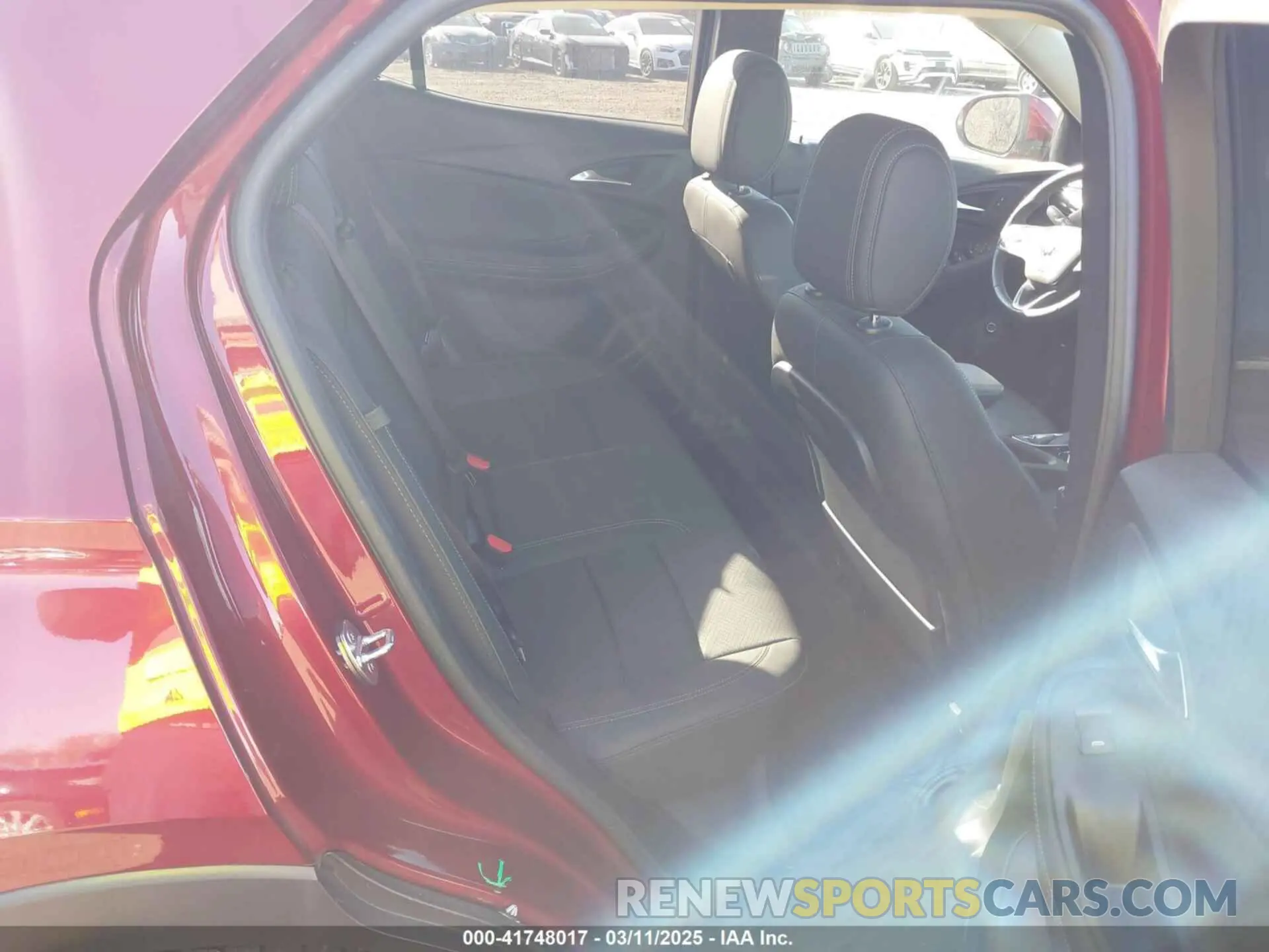 8 Фотография поврежденного автомобиля KL4MMGSL1PB013130 BUICK ENCORE GX 2023