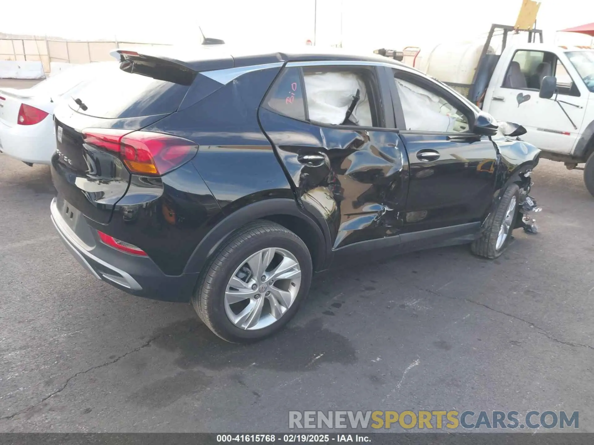 4 Фотография поврежденного автомобиля KL4AMBS22RB144793 BUICK ENCORE GX 2024