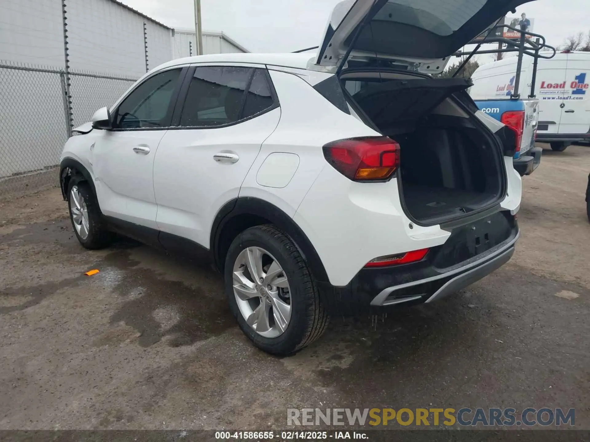 3 Фотография поврежденного автомобиля KL4AMBS25RB173236 BUICK ENCORE GX 2024