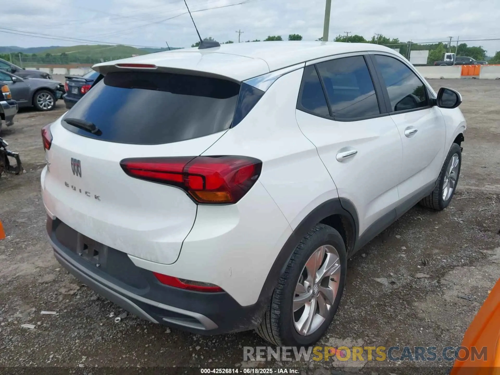 4 Фотография поврежденного автомобиля KL4AMCSL0RB167004 BUICK ENCORE GX 2024