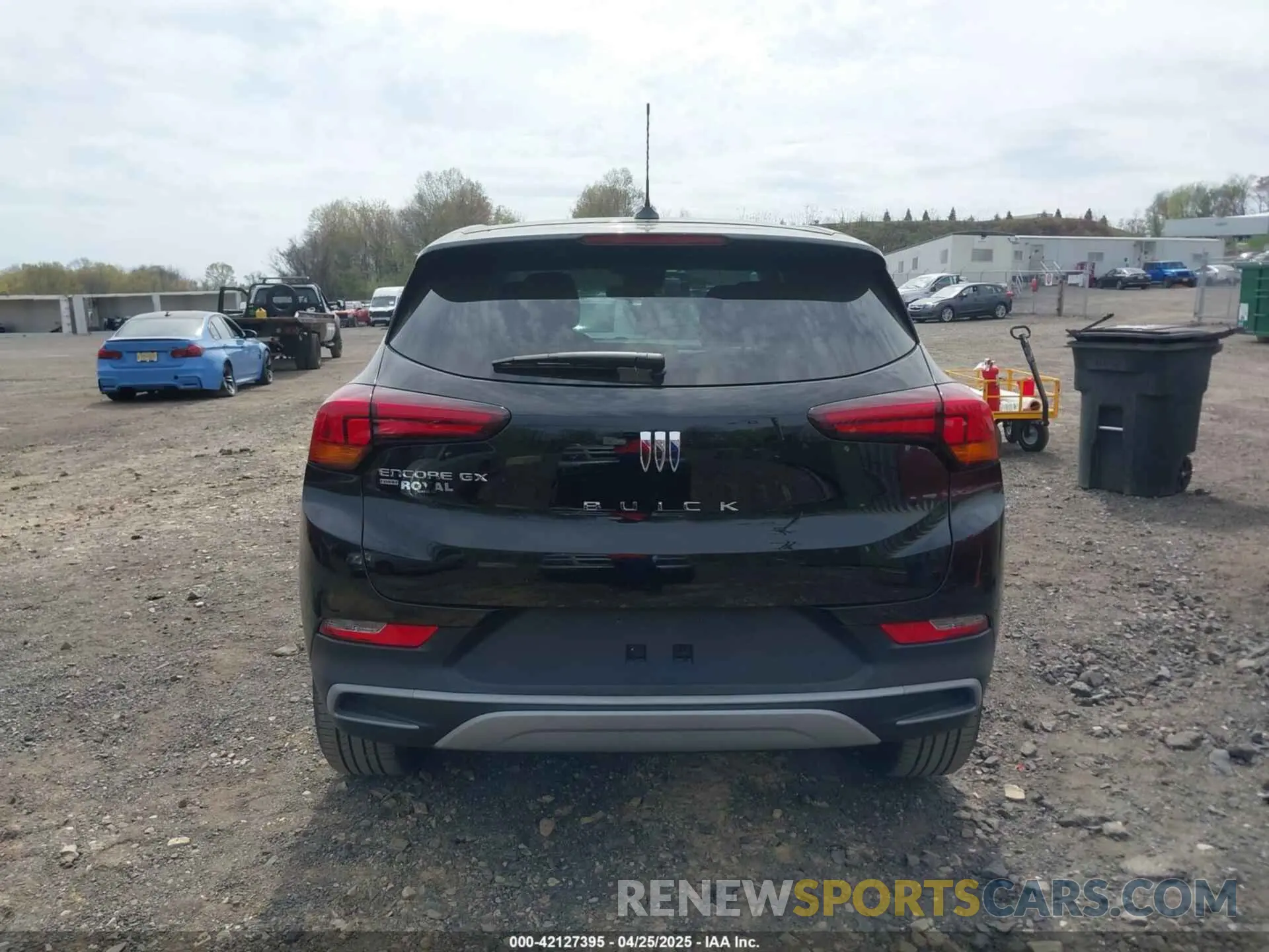 17 Фотография поврежденного автомобиля KL4AMCSL2RB182605 BUICK ENCORE GX 2024