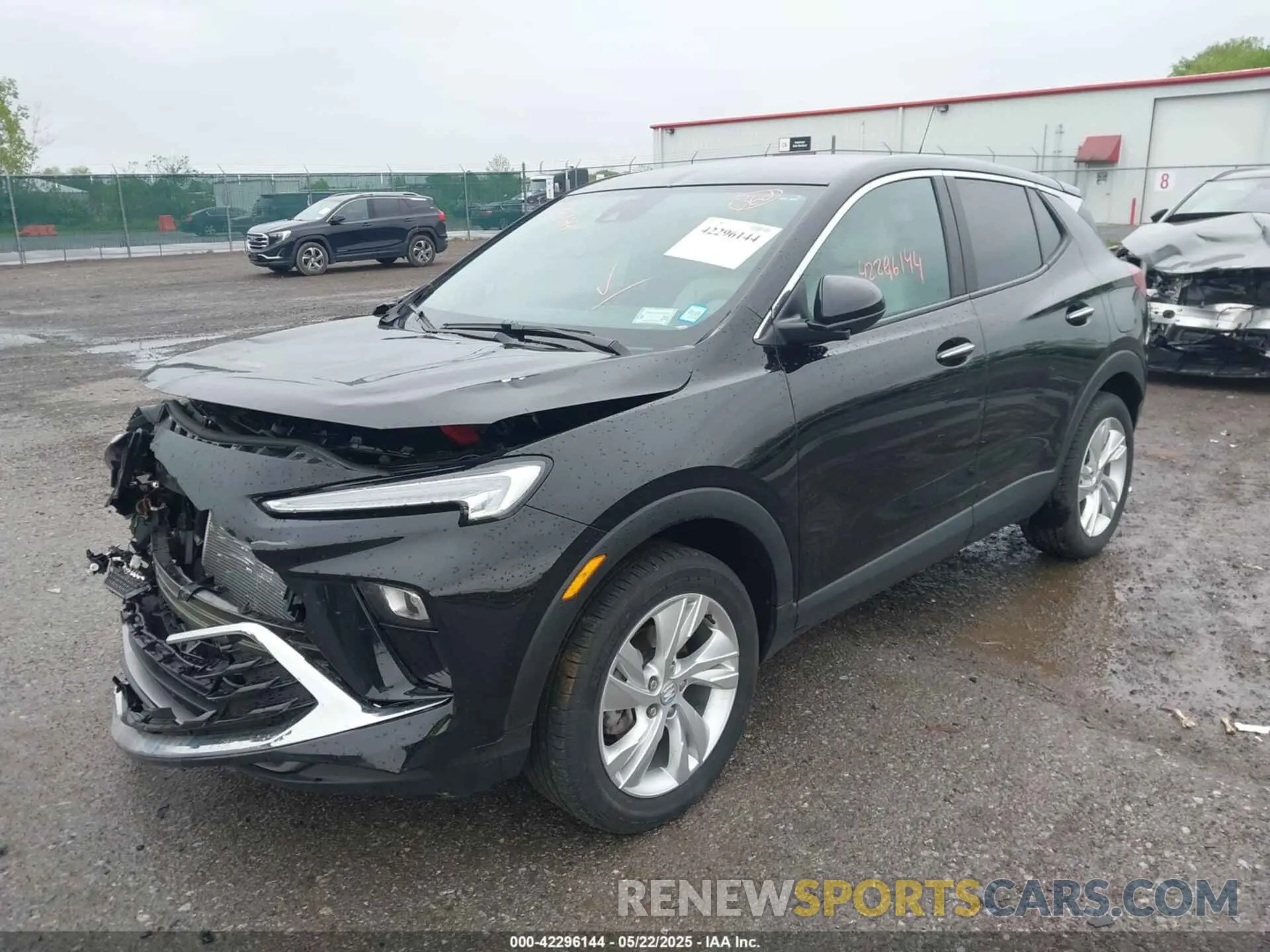 2 Фотография поврежденного автомобиля KL4AMCSL3RB141383 BUICK ENCORE GX 2024
