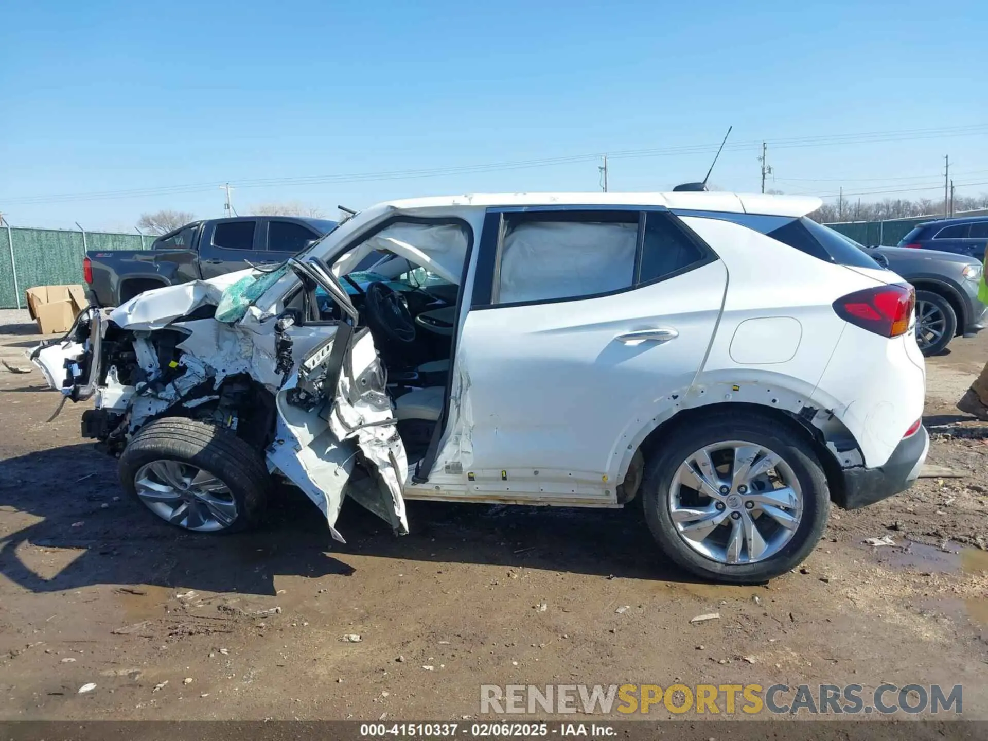 14 Фотография поврежденного автомобиля KL4AMCSL7RB004379 BUICK ENCORE GX 2024