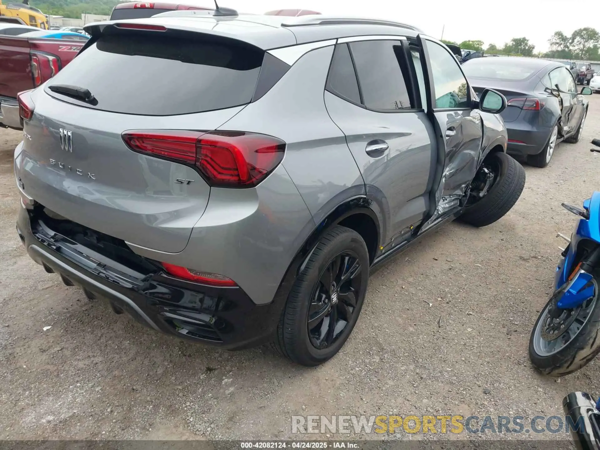 4 Фотография поврежденного автомобиля KL4AMESL2RB007976 BUICK ENCORE GX 2024