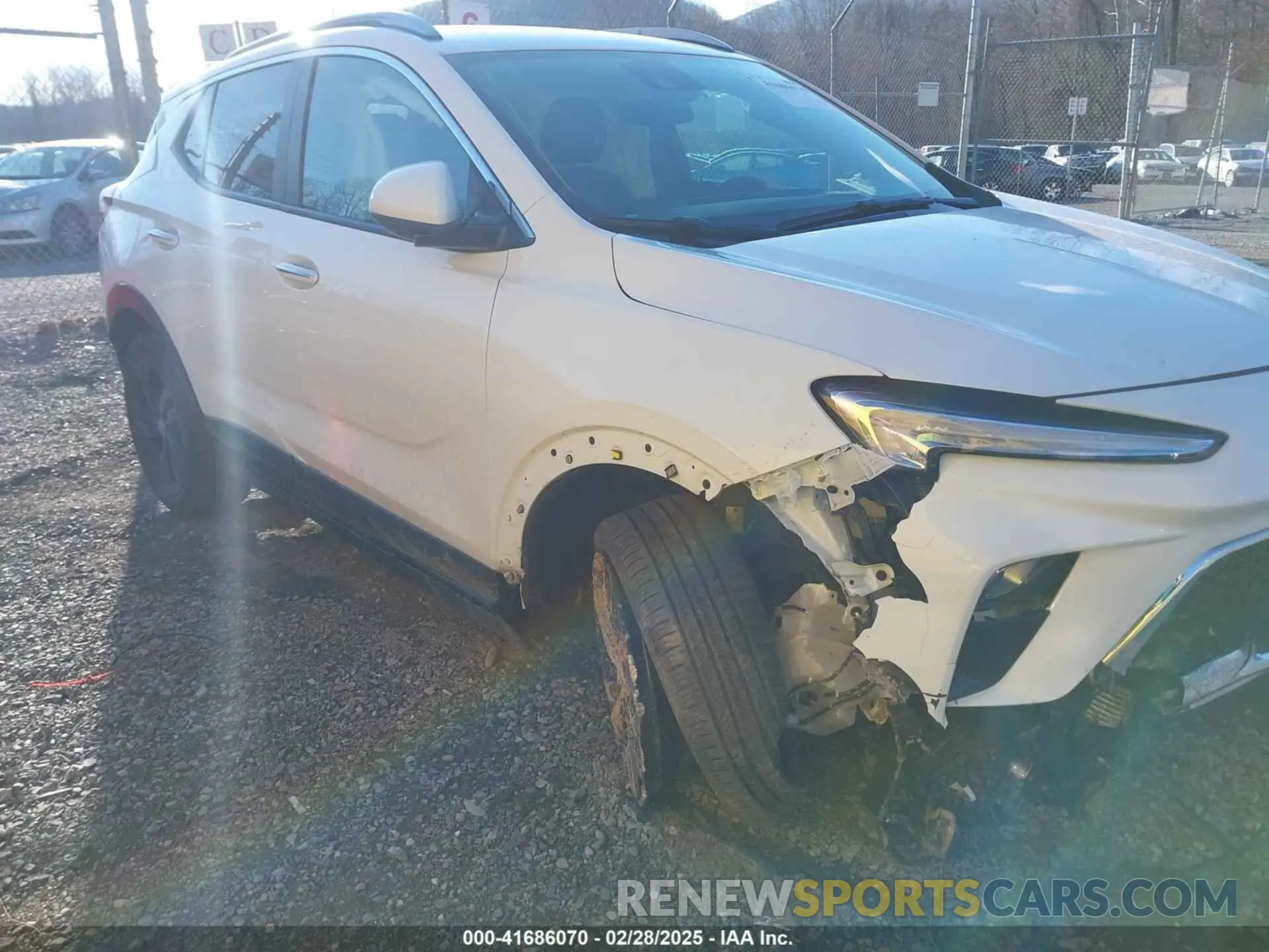 1 Фотография поврежденного автомобиля KL4AMESL3RB171995 BUICK ENCORE GX 2024