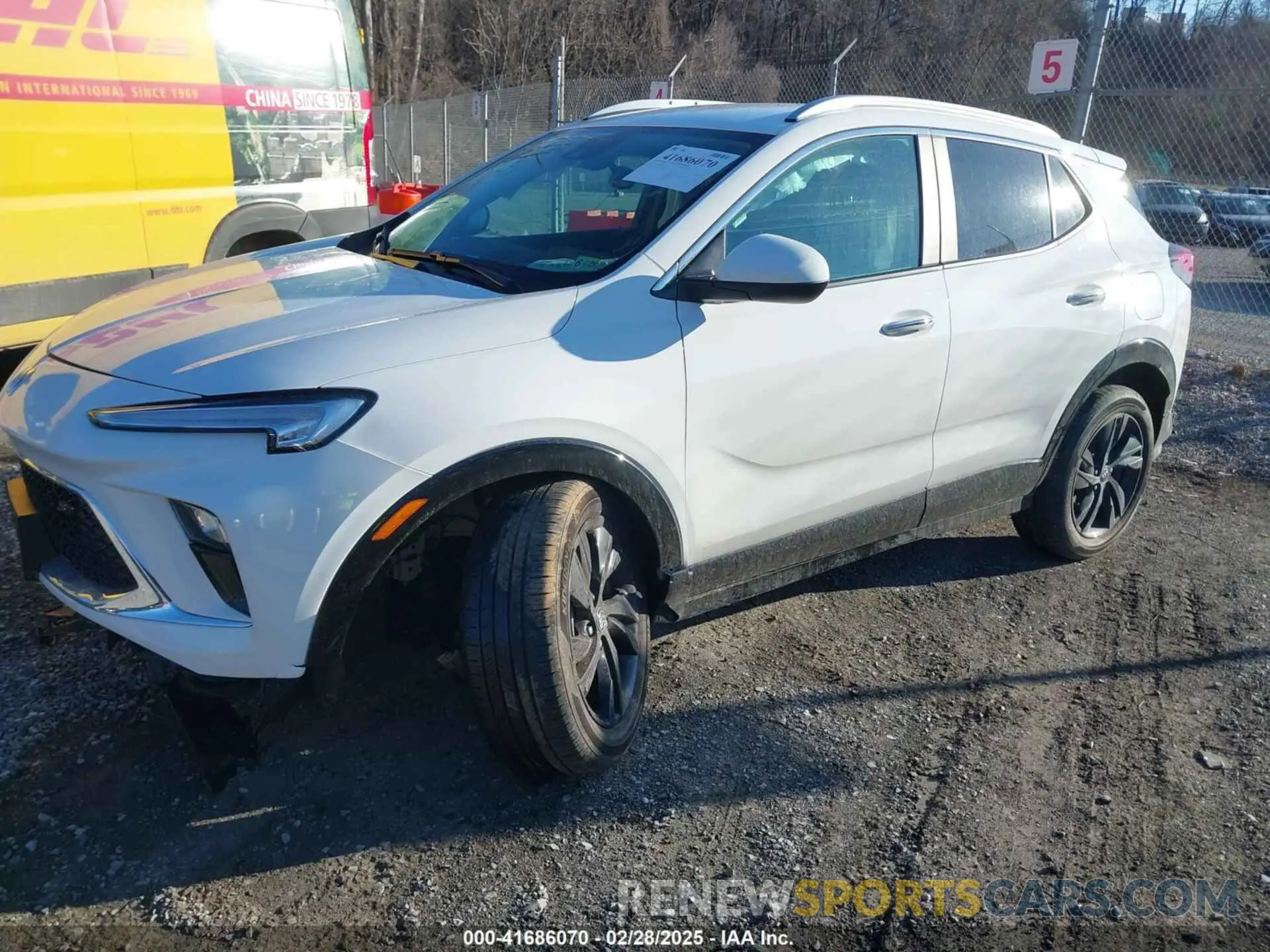 2 Фотография поврежденного автомобиля KL4AMESL3RB171995 BUICK ENCORE GX 2024