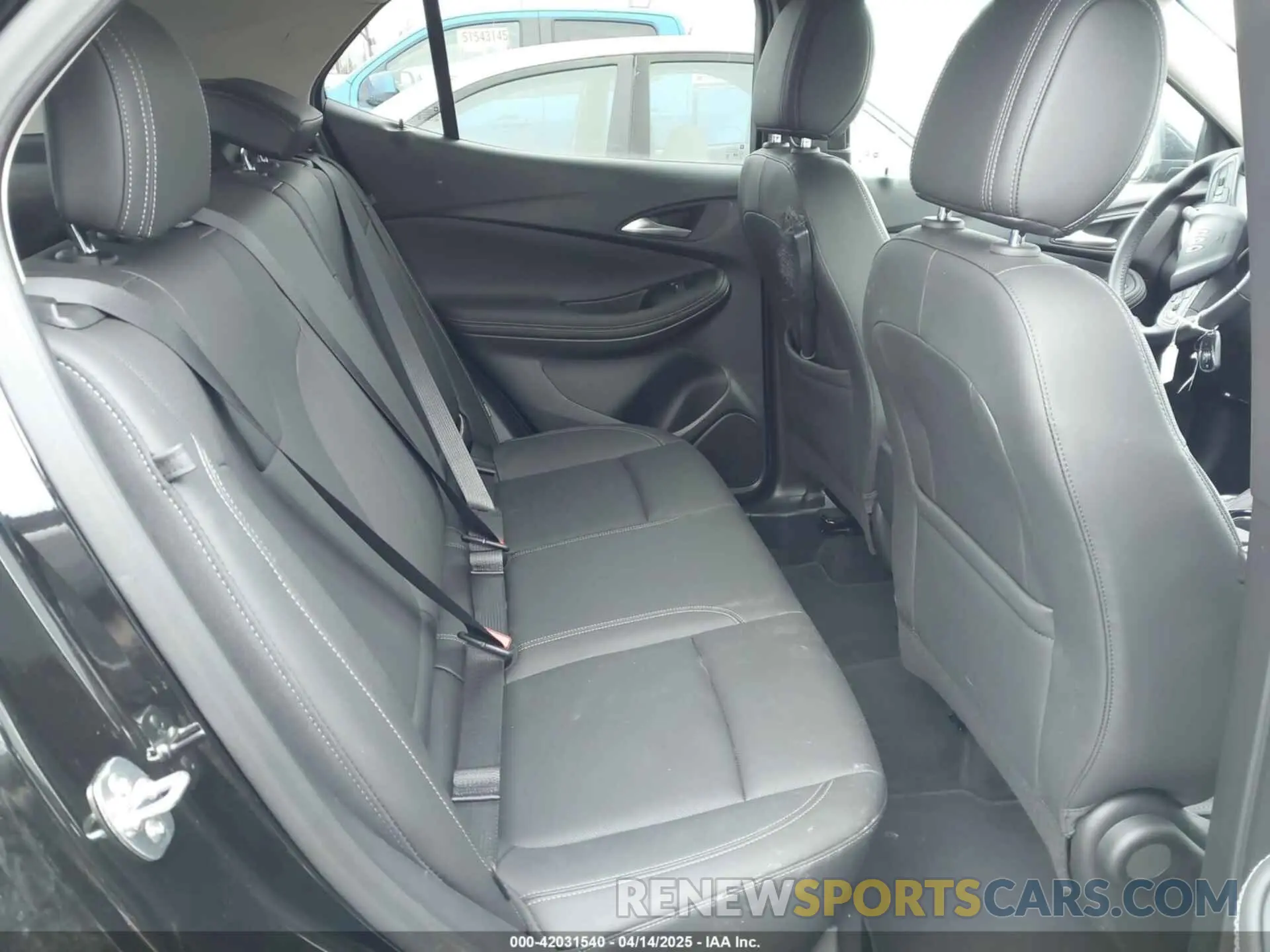 8 Фотография поврежденного автомобиля KL4AMESL5RB167740 BUICK ENCORE GX 2024