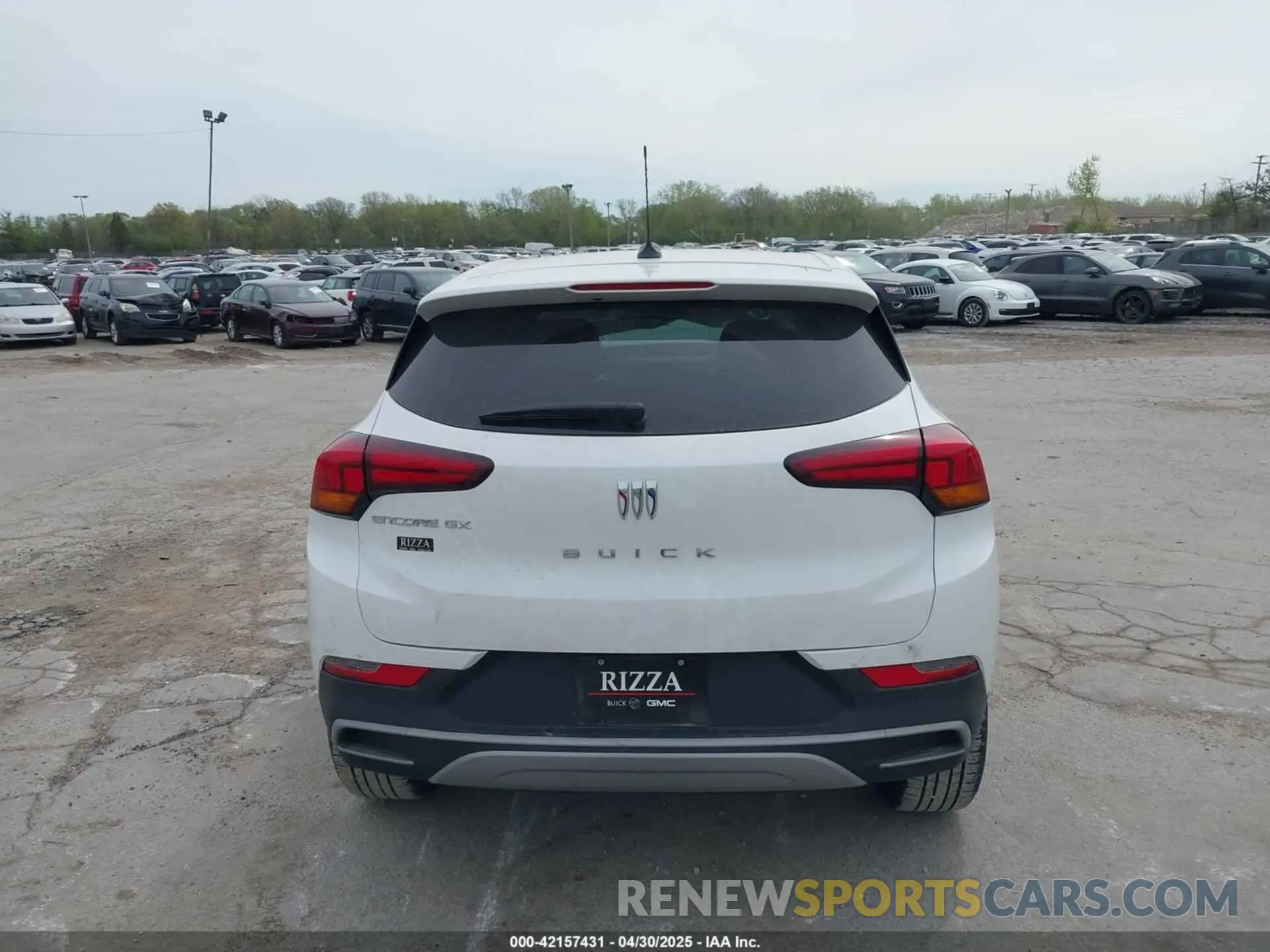 16 Фотография поврежденного автомобиля KL4AMBSLXSB036145 BUICK ENCORE GX 2025