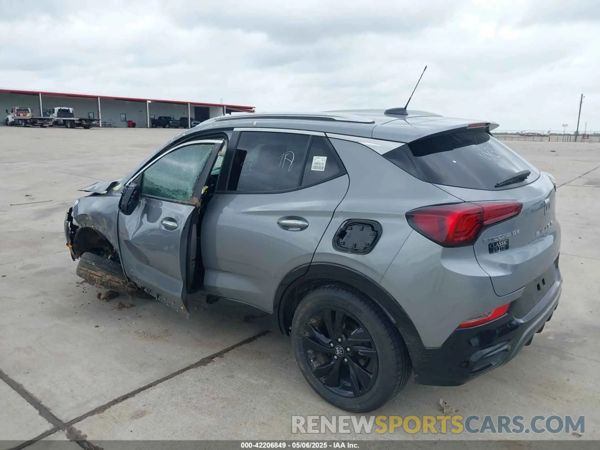 3 Фотография поврежденного автомобиля KL4AMDSL4SB079651 BUICK ENCORE GX 2025