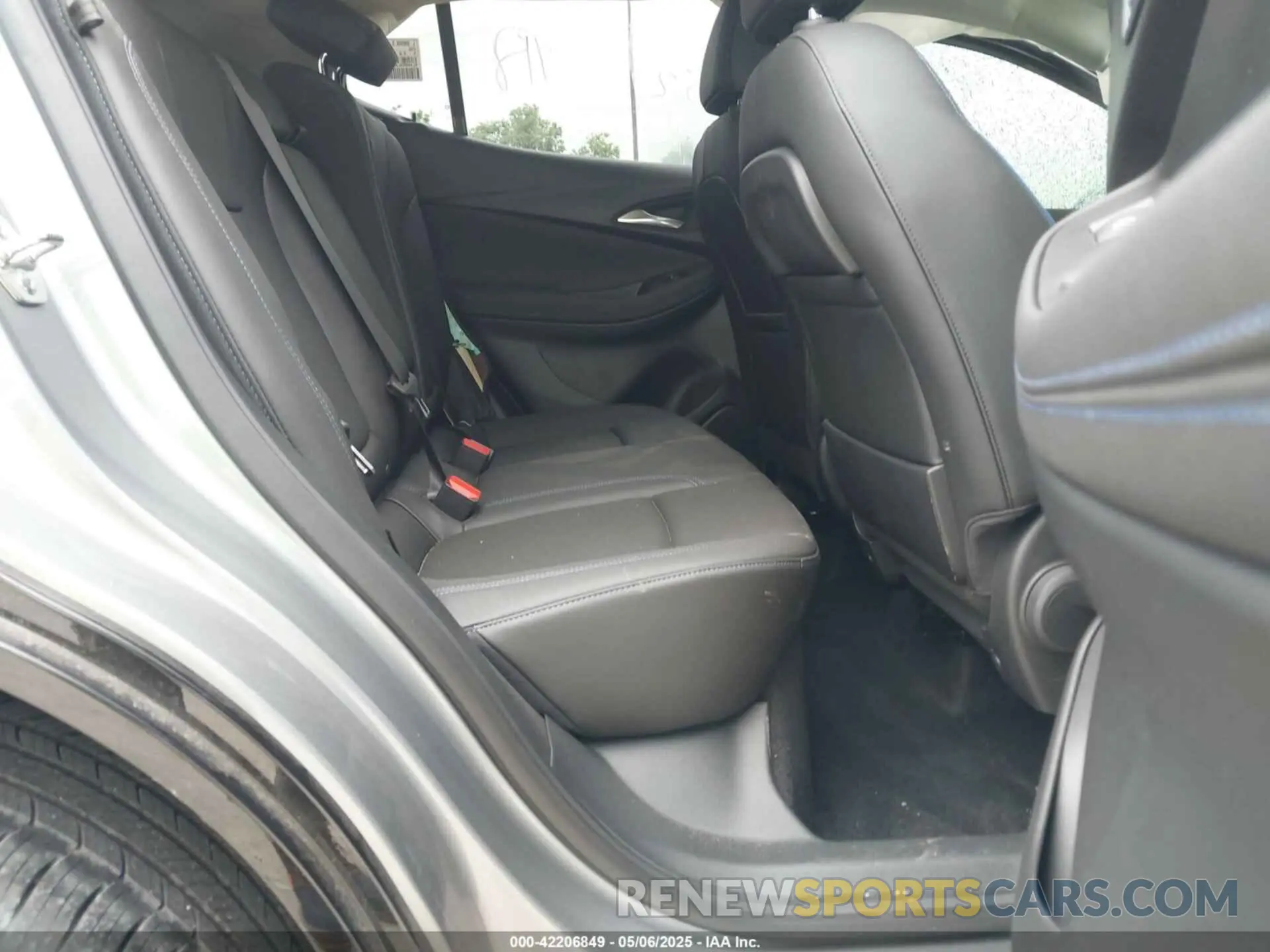 8 Фотография поврежденного автомобиля KL4AMDSL4SB079651 BUICK ENCORE GX 2025