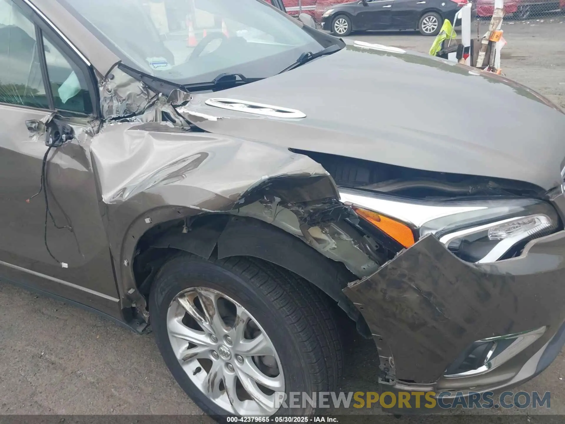 6 Photograph of a damaged car LRBFX1SAXKD087501 BUICK ENVISION 2019