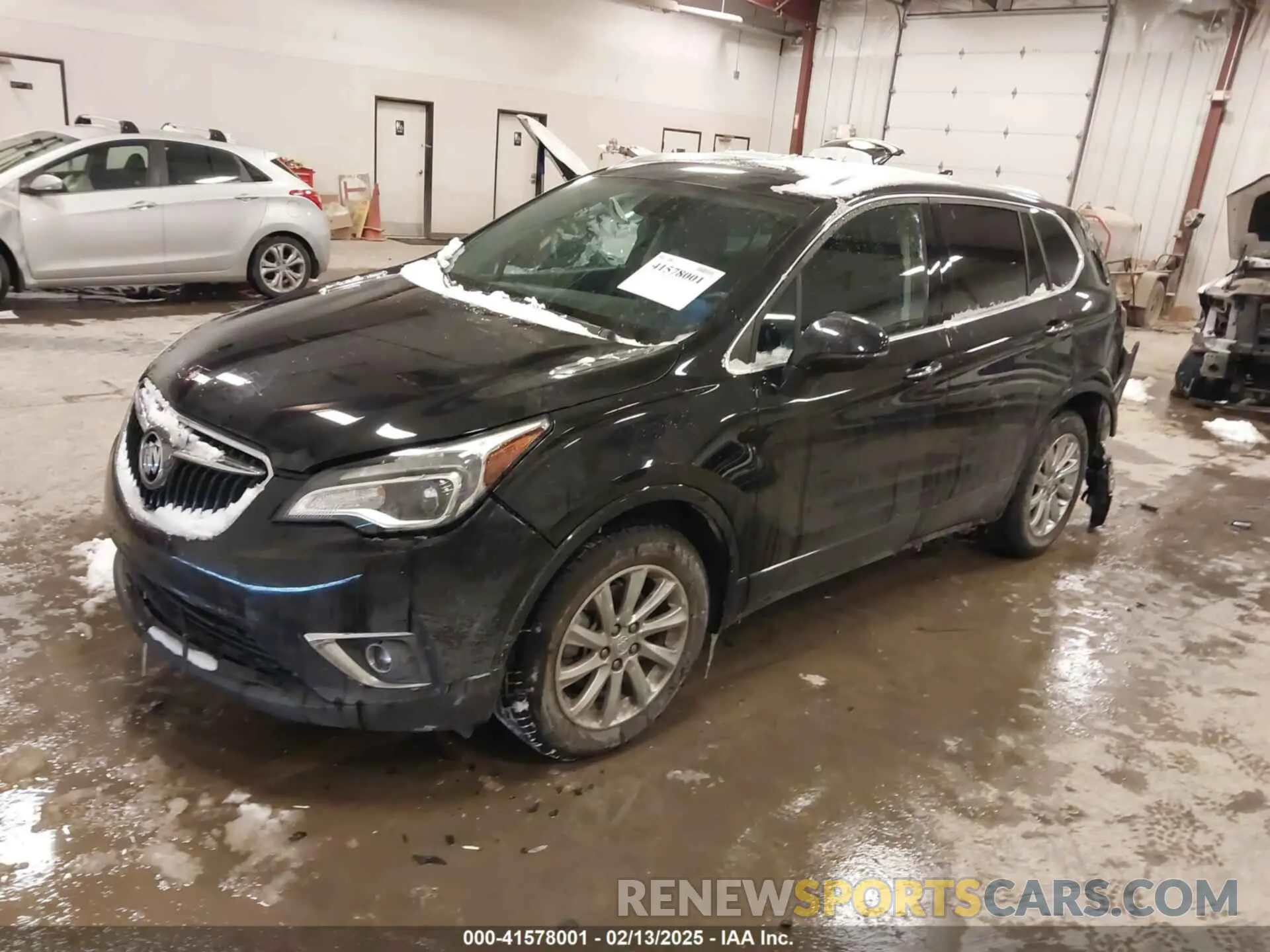 2 Фотография поврежденного автомобиля LRBFX2SA5KD042858 BUICK ENVISION 2019