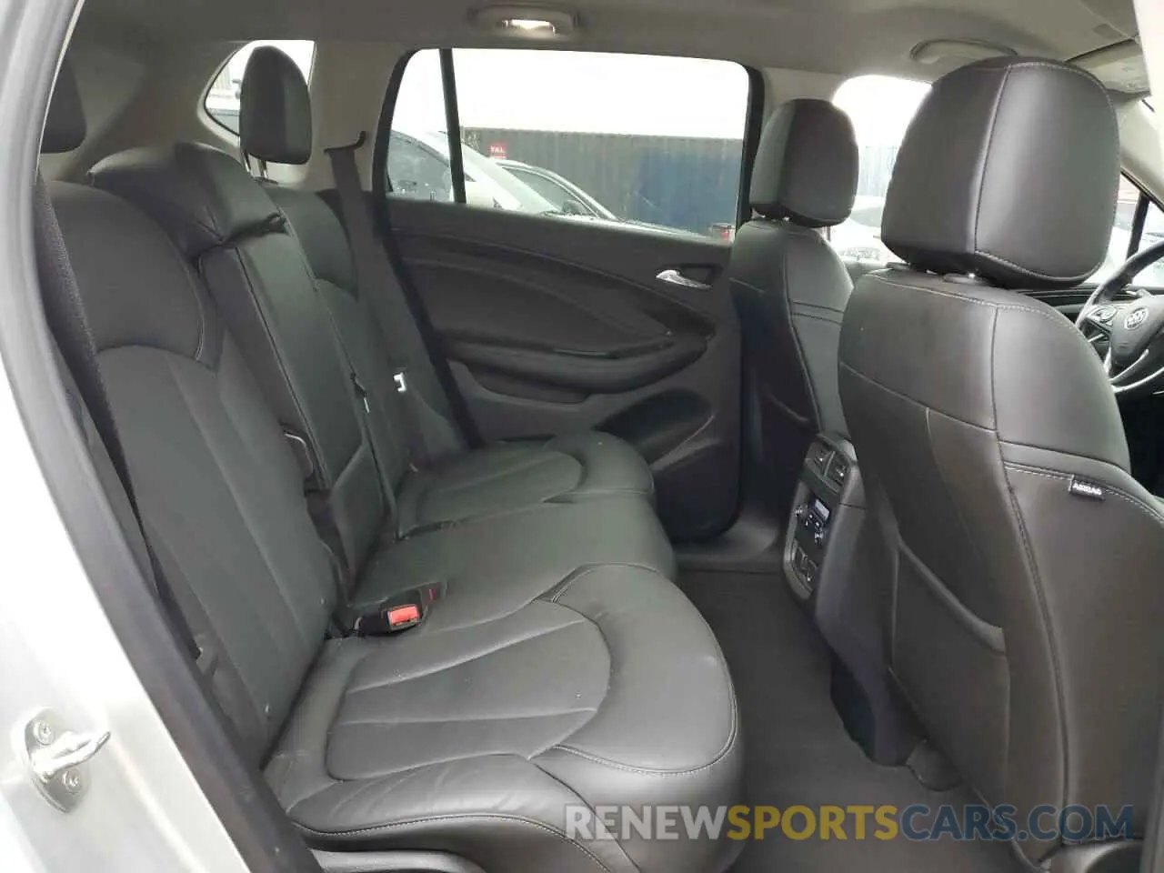 11 Фотография поврежденного автомобиля LRBFX2SA8KD004248 BUICK ENVISION 2019