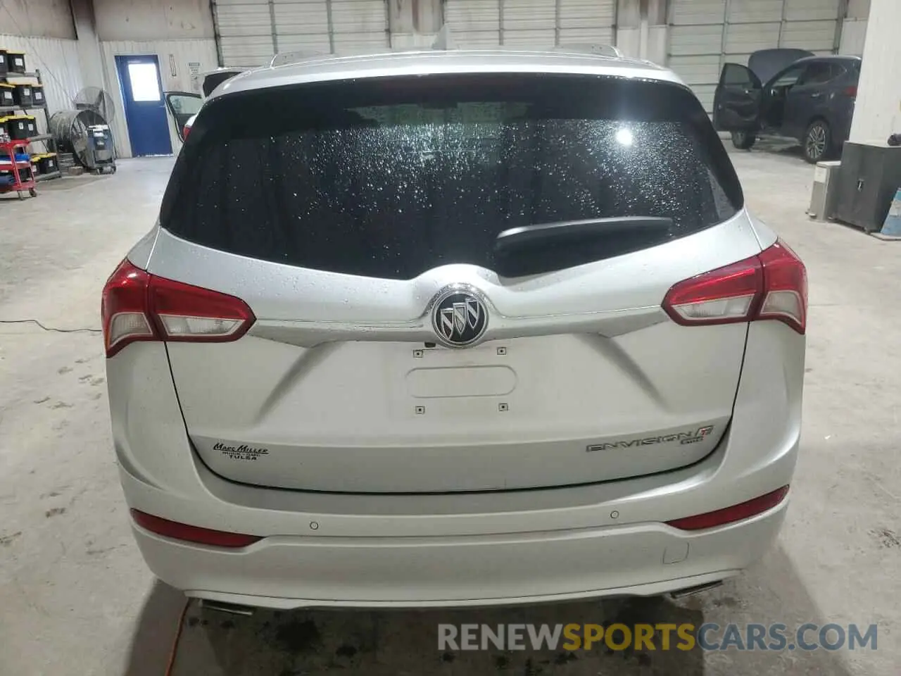 6 Фотография поврежденного автомобиля LRBFX3SX3KD030301 BUICK ENVISION 2019