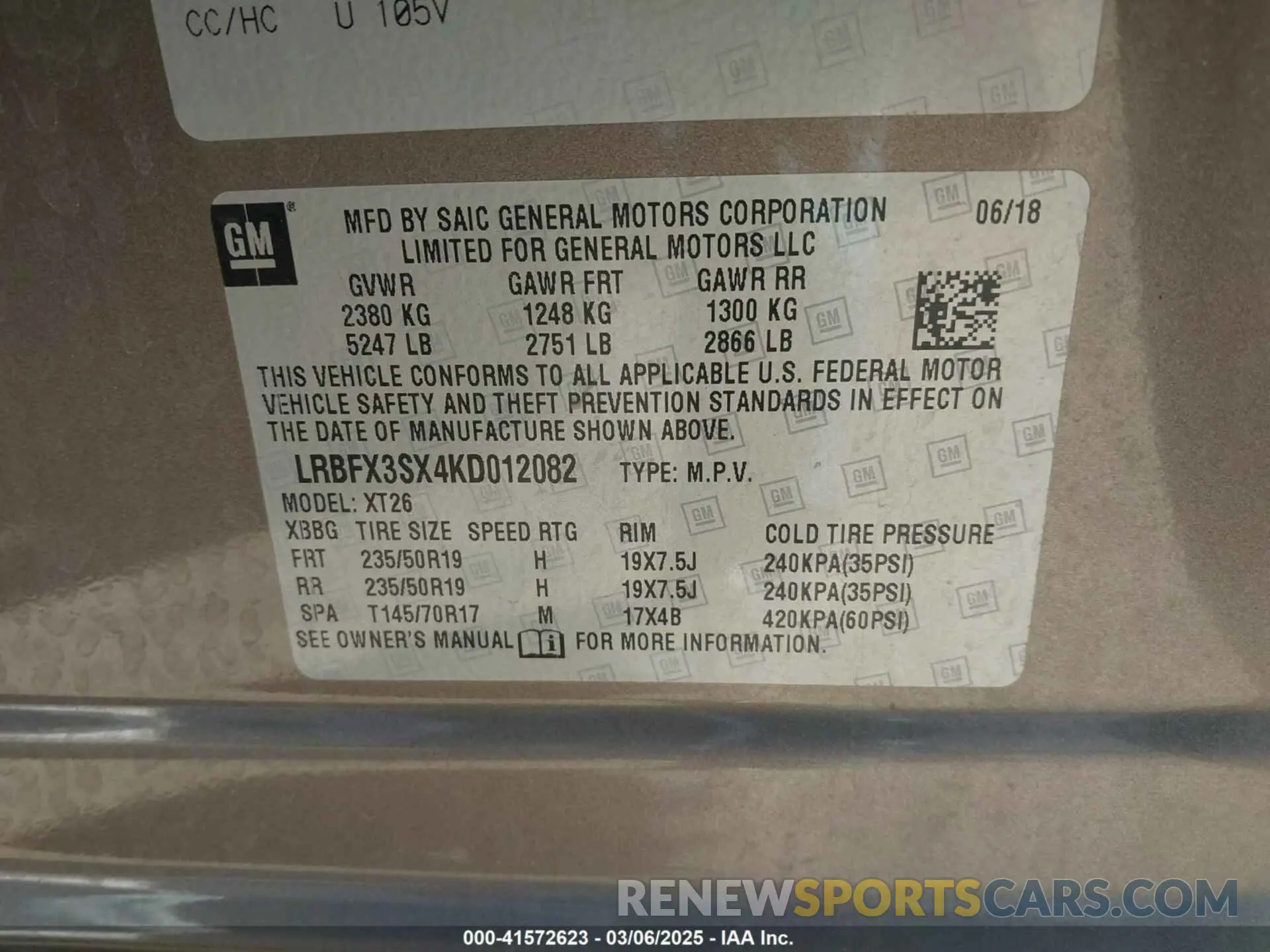 9 Фотография поврежденного автомобиля LRBFX3SX4KD012082 BUICK ENVISION 2019