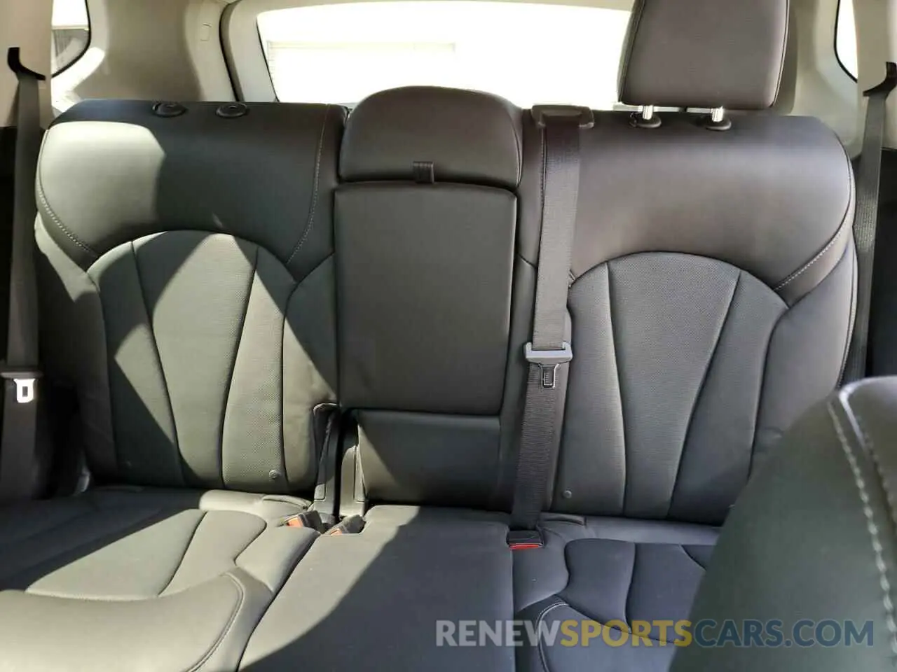 10 Фотография поврежденного автомобиля LRBFX3SX7KD012142 BUICK ENVISION 2019