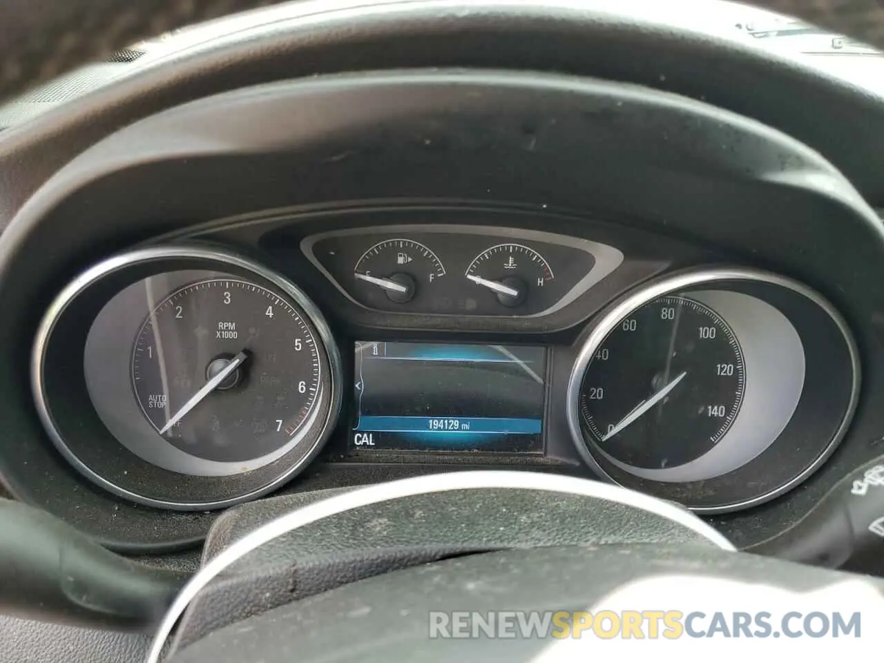 9 Фотография поврежденного автомобиля LRBFXBSA4KD091615 BUICK ENVISION 2019