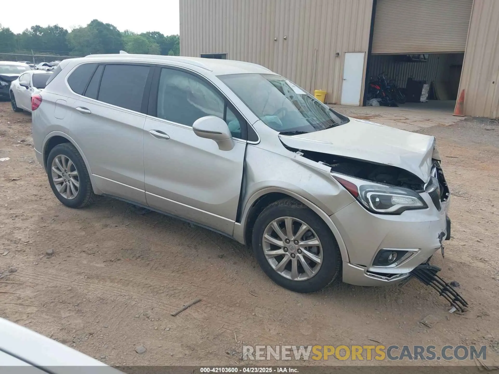 1 Фотография поврежденного автомобиля LRBFXCSA0KD002807 BUICK ENVISION 2019