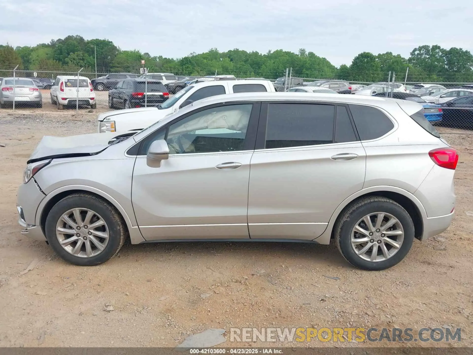 14 Фотография поврежденного автомобиля LRBFXCSA0KD002807 BUICK ENVISION 2019