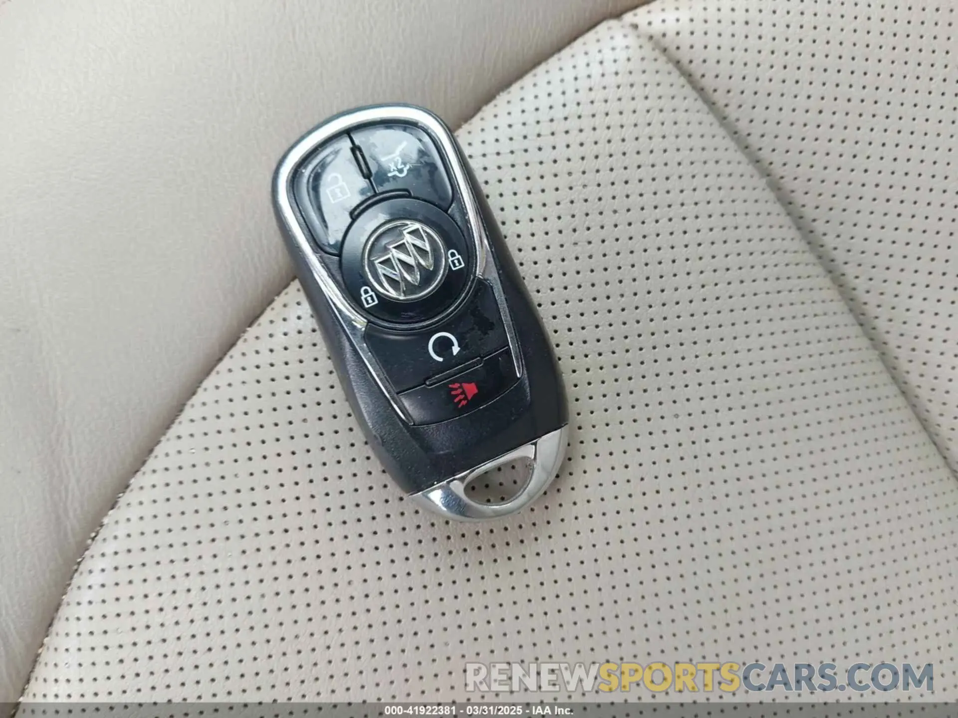 11 Фотография поврежденного автомобиля LRBFXCSA4KD017469 BUICK ENVISION 2019