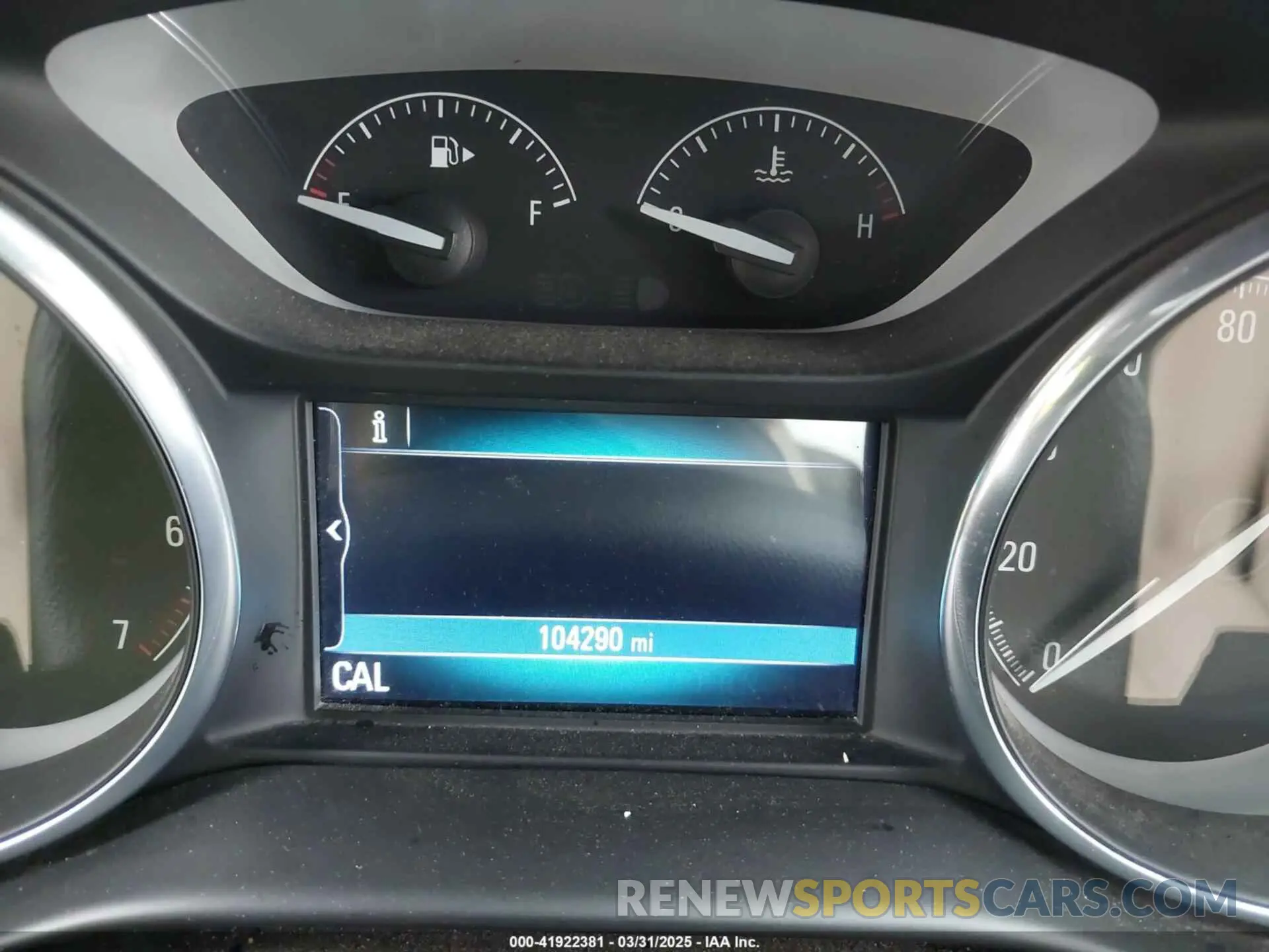 7 Фотография поврежденного автомобиля LRBFXCSA4KD017469 BUICK ENVISION 2019