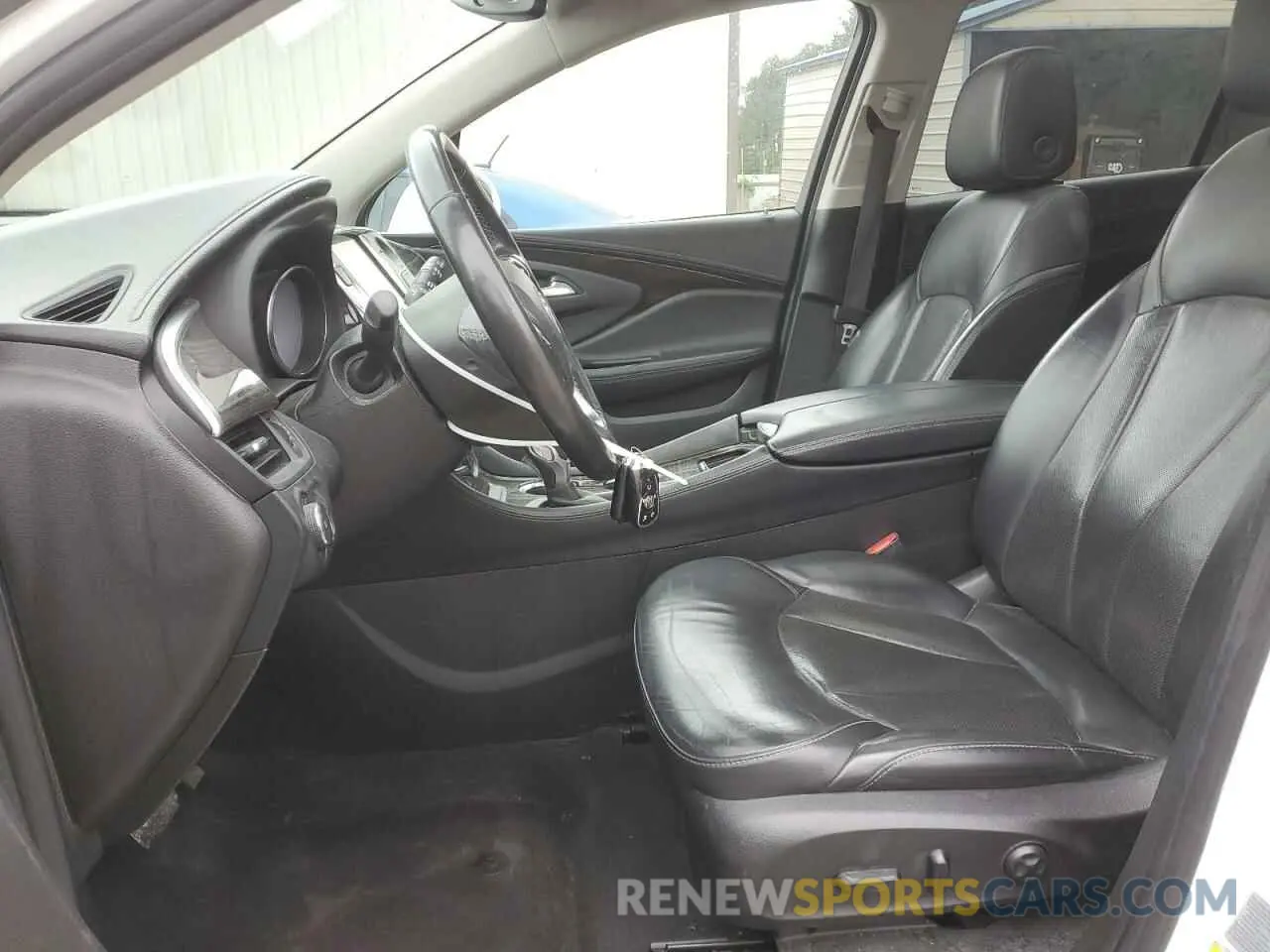 7 Фотография поврежденного автомобиля LRBFXCSA5KD058158 BUICK ENVISION 2019