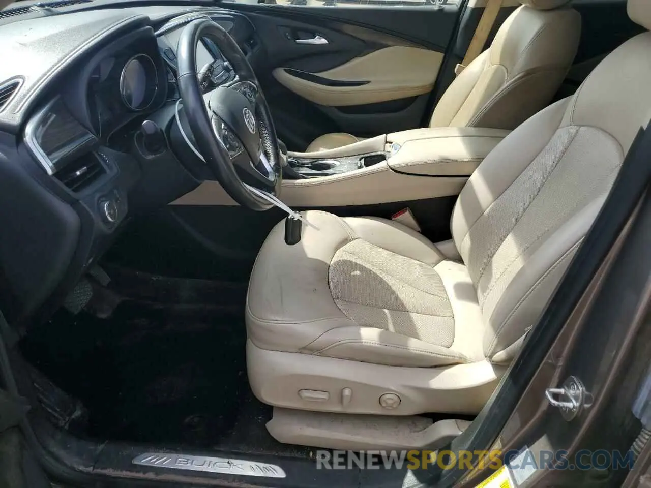 7 Фотография поврежденного автомобиля LRBFXCSA6KD120585 BUICK ENVISION 2019