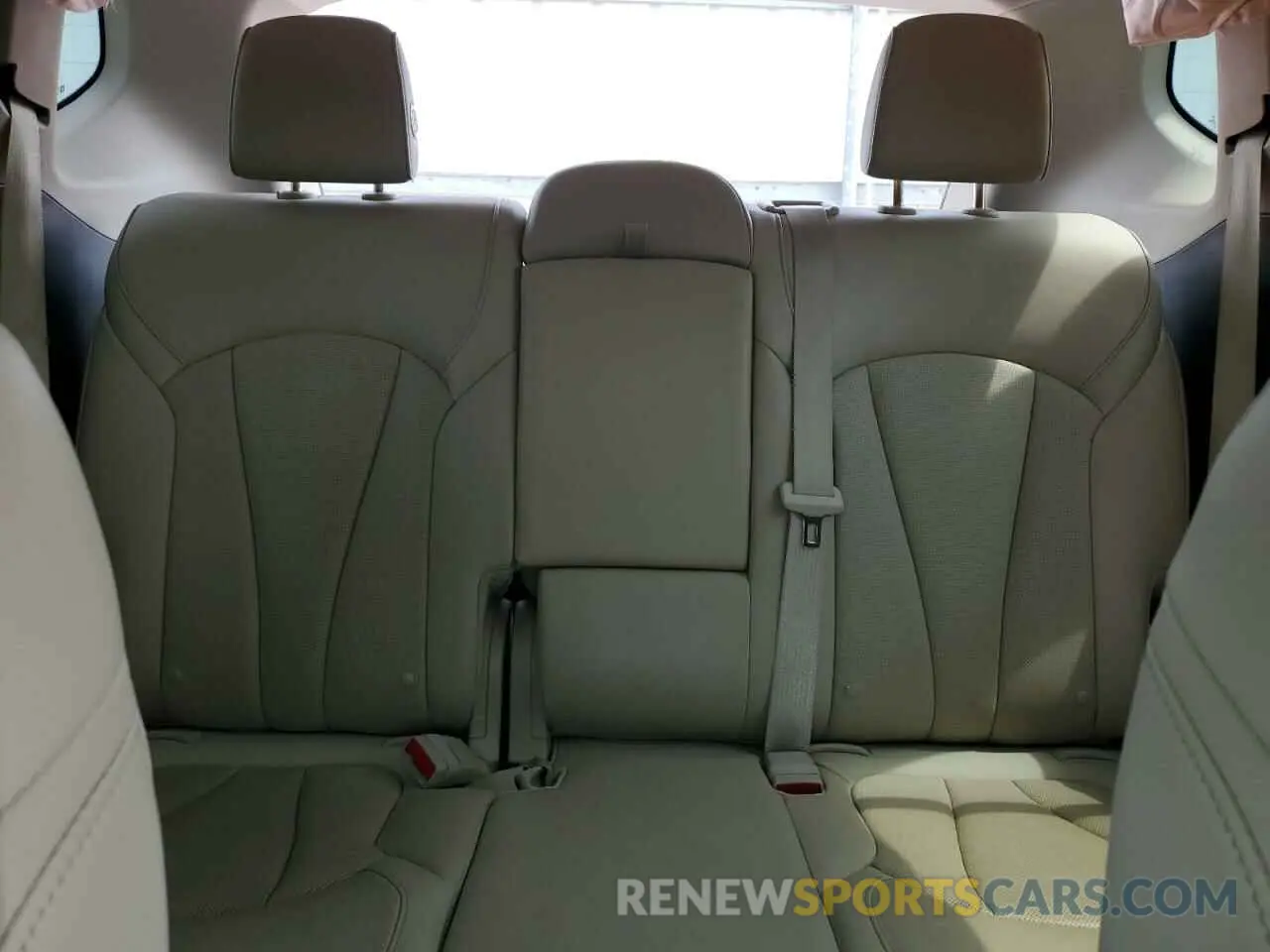 10 Фотография поврежденного автомобиля LRBFXCSA7KD004473 BUICK ENVISION 2019