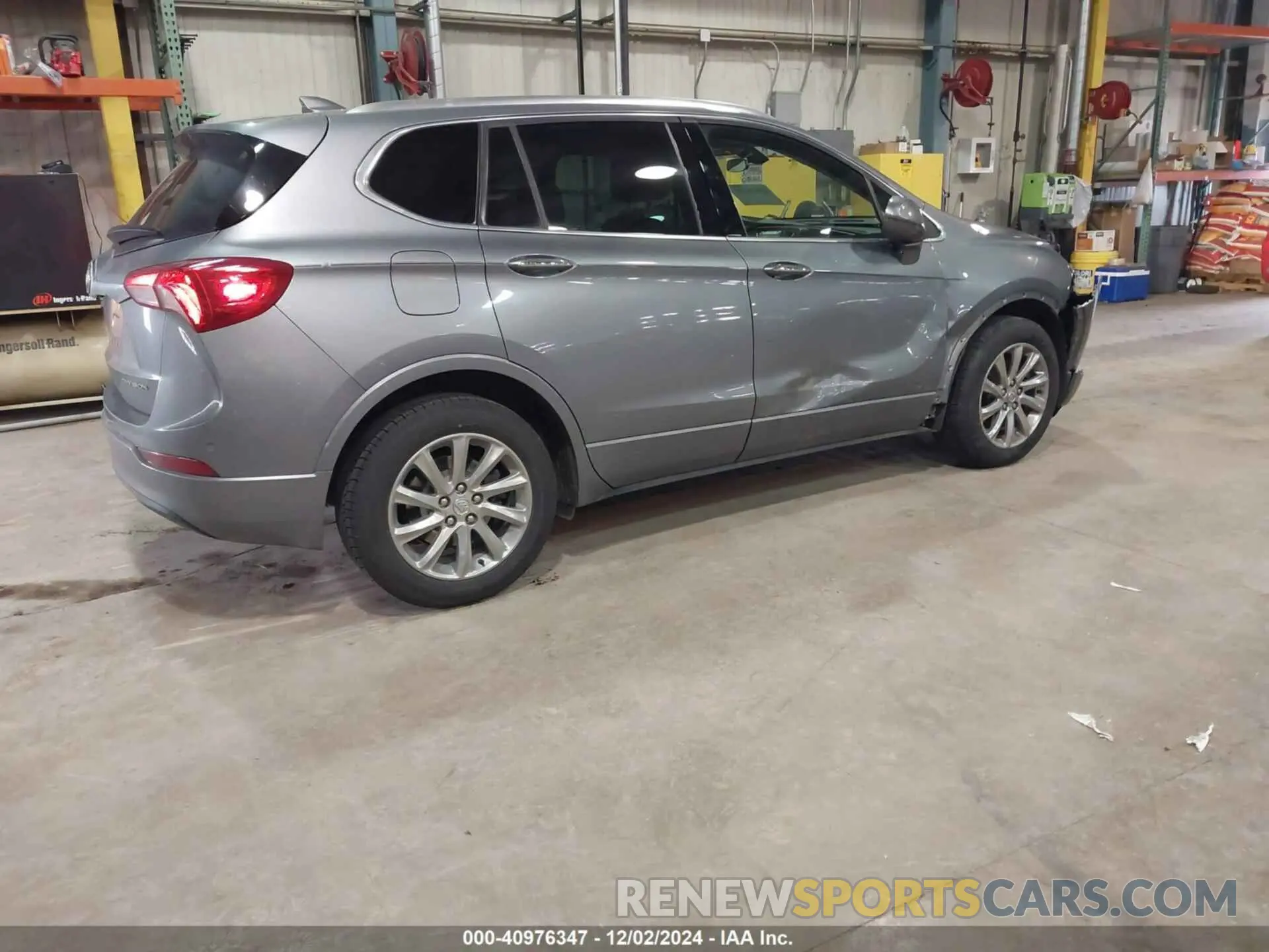 4 Photograph of a damaged car LRBFXCSA7KD008720 BUICK ENVISION 2019
