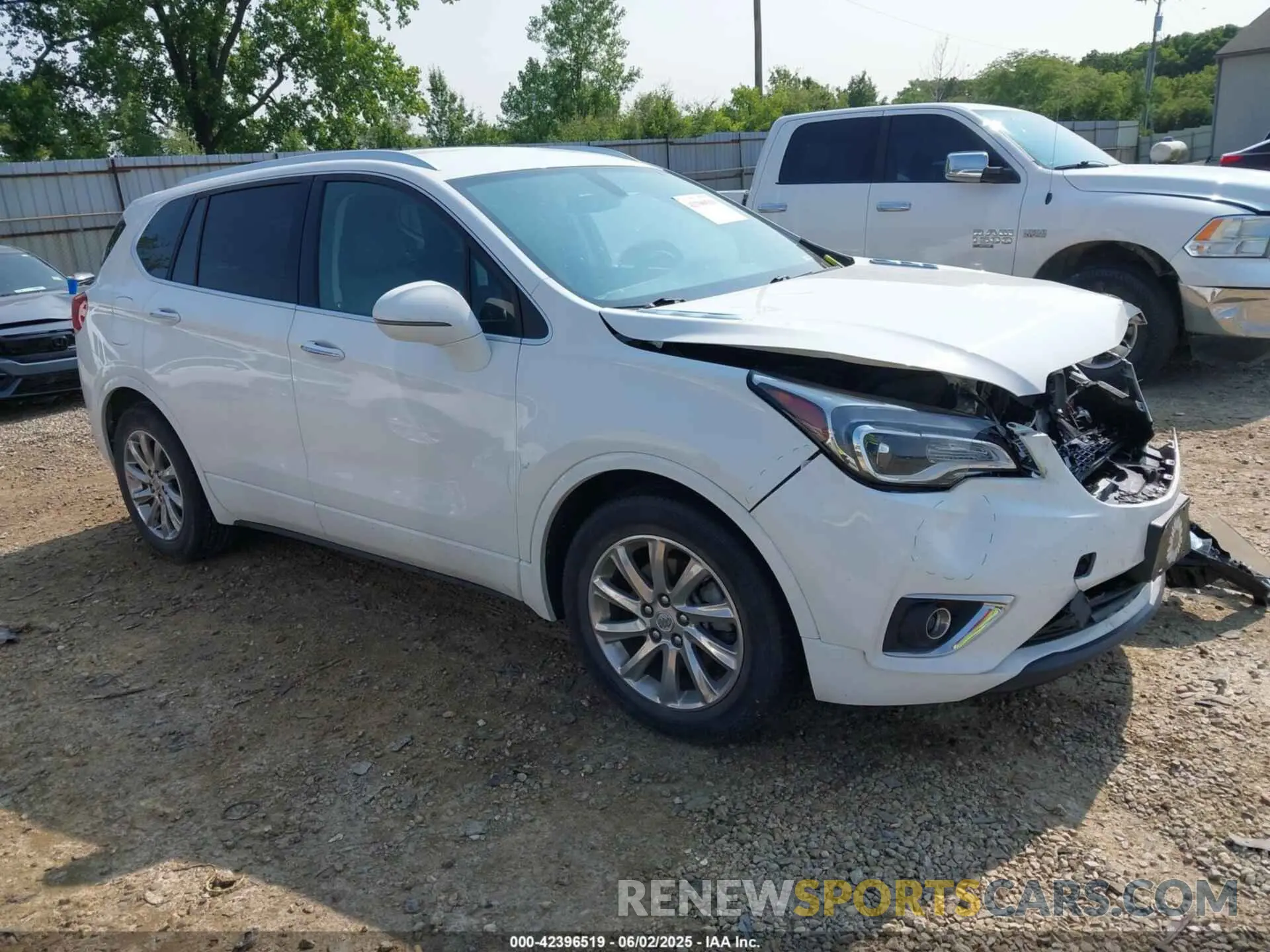 1 Photograph of a damaged car LRBFXCSA7KD022908 BUICK ENVISION 2019