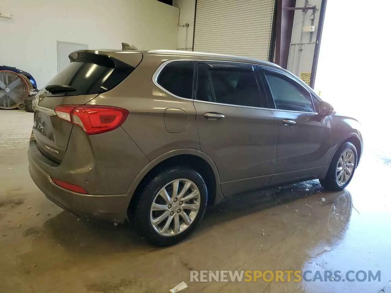 3 Фотография поврежденного автомобиля LRBFXCSA9KD040486 BUICK ENVISION 2019