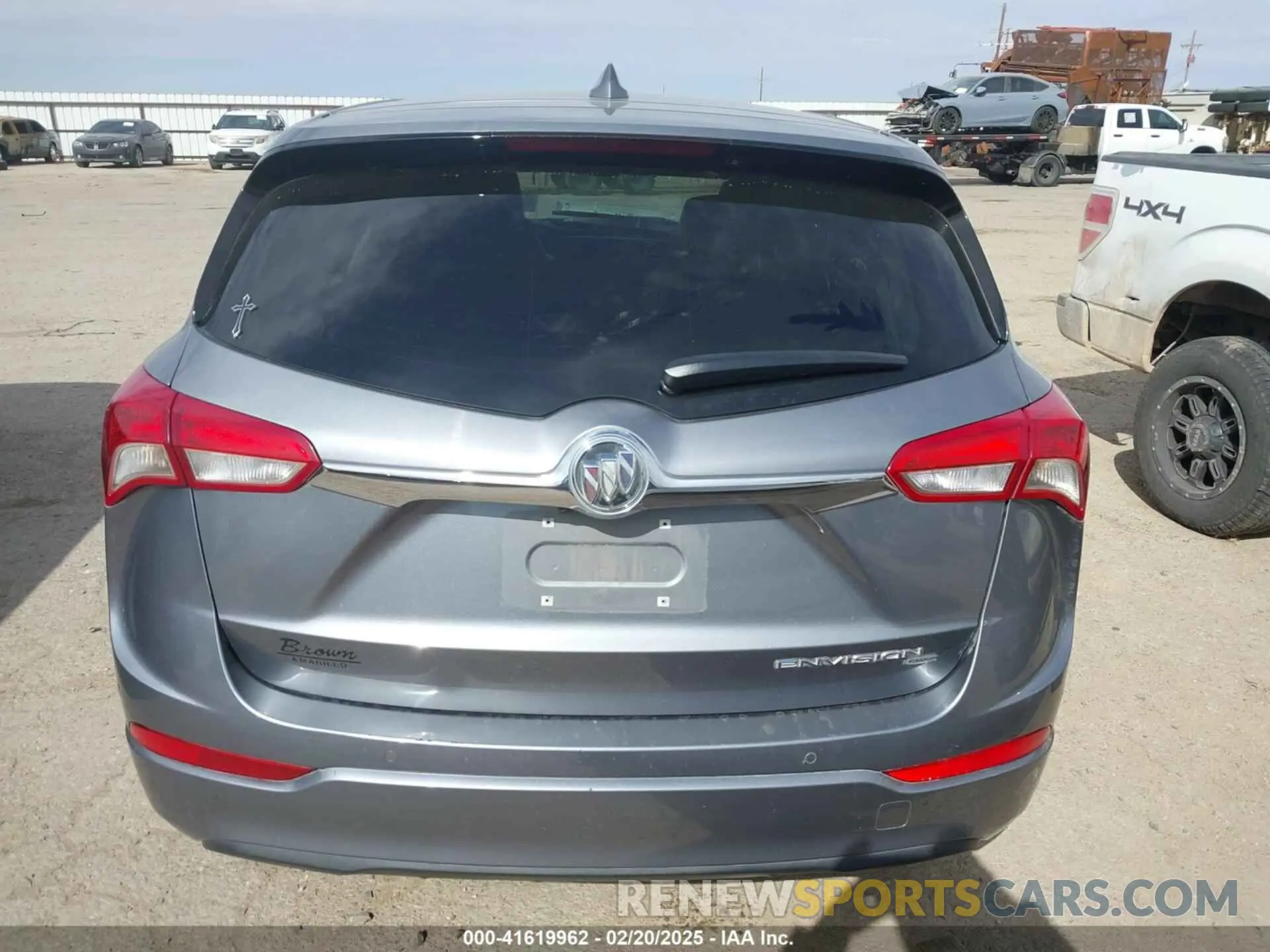 15 Фотография поврежденного автомобиля LRBFX1SA0LD225290 BUICK ENVISION 2020