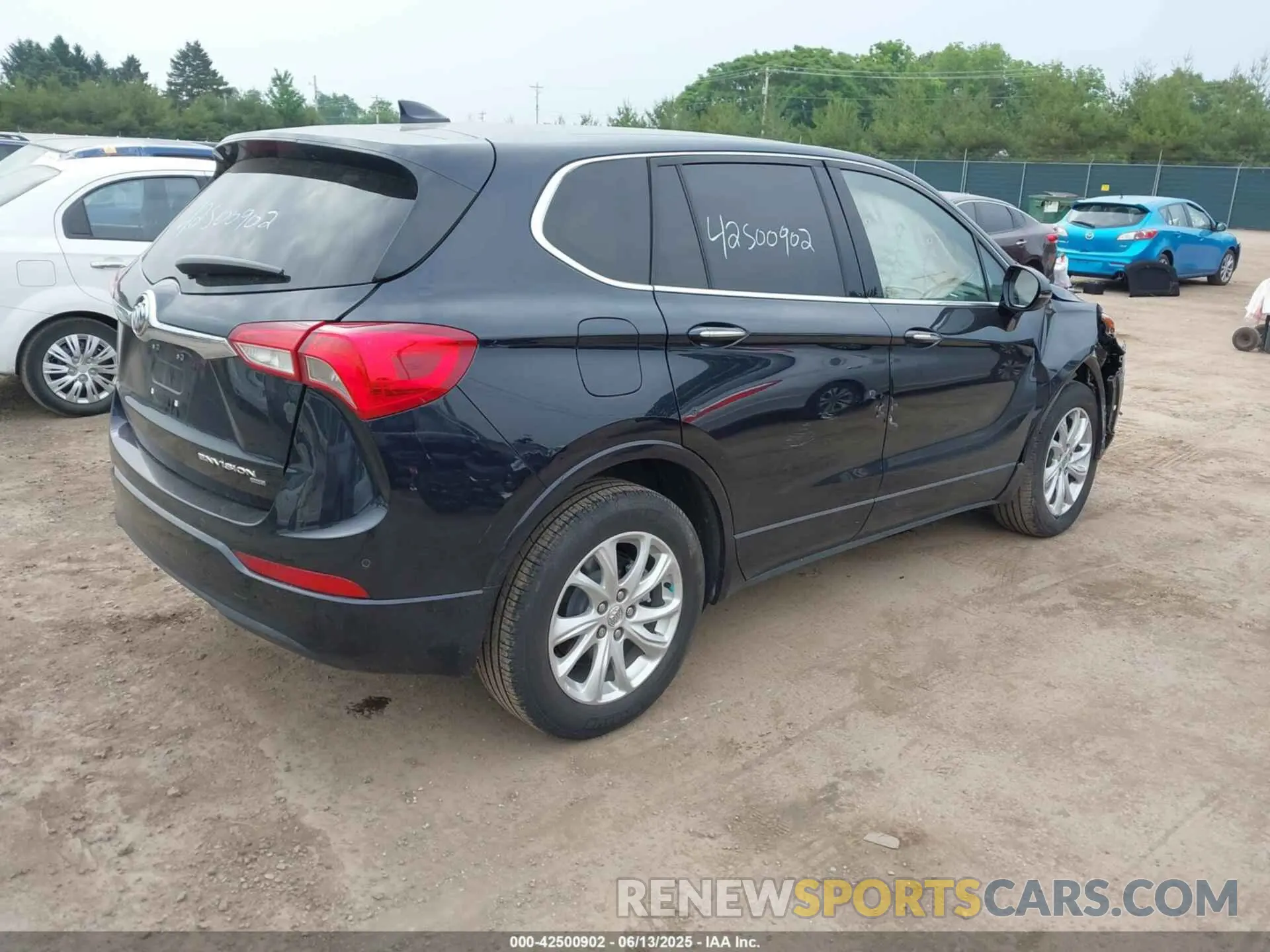 4 Фотография поврежденного автомобиля LRBFX1SA4LD018983 BUICK ENVISION 2020