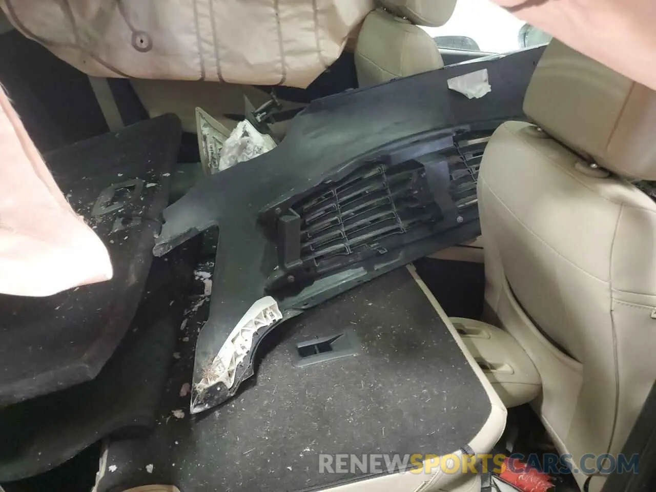 11 Photograph of a damaged car LRBFX1SA4LD143045 BUICK ENVISION 2020