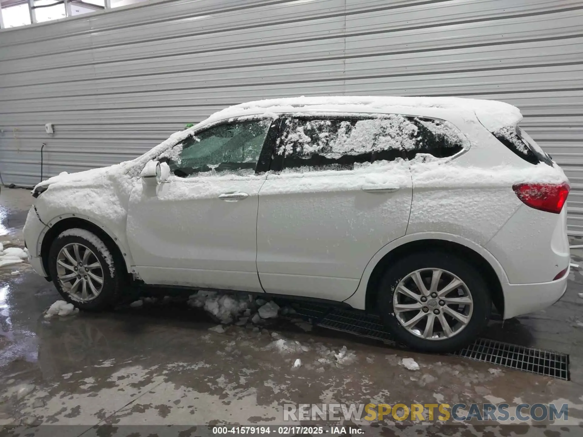 15 Фотография поврежденного автомобиля LRBFX2SA2LD044763 BUICK ENVISION 2020