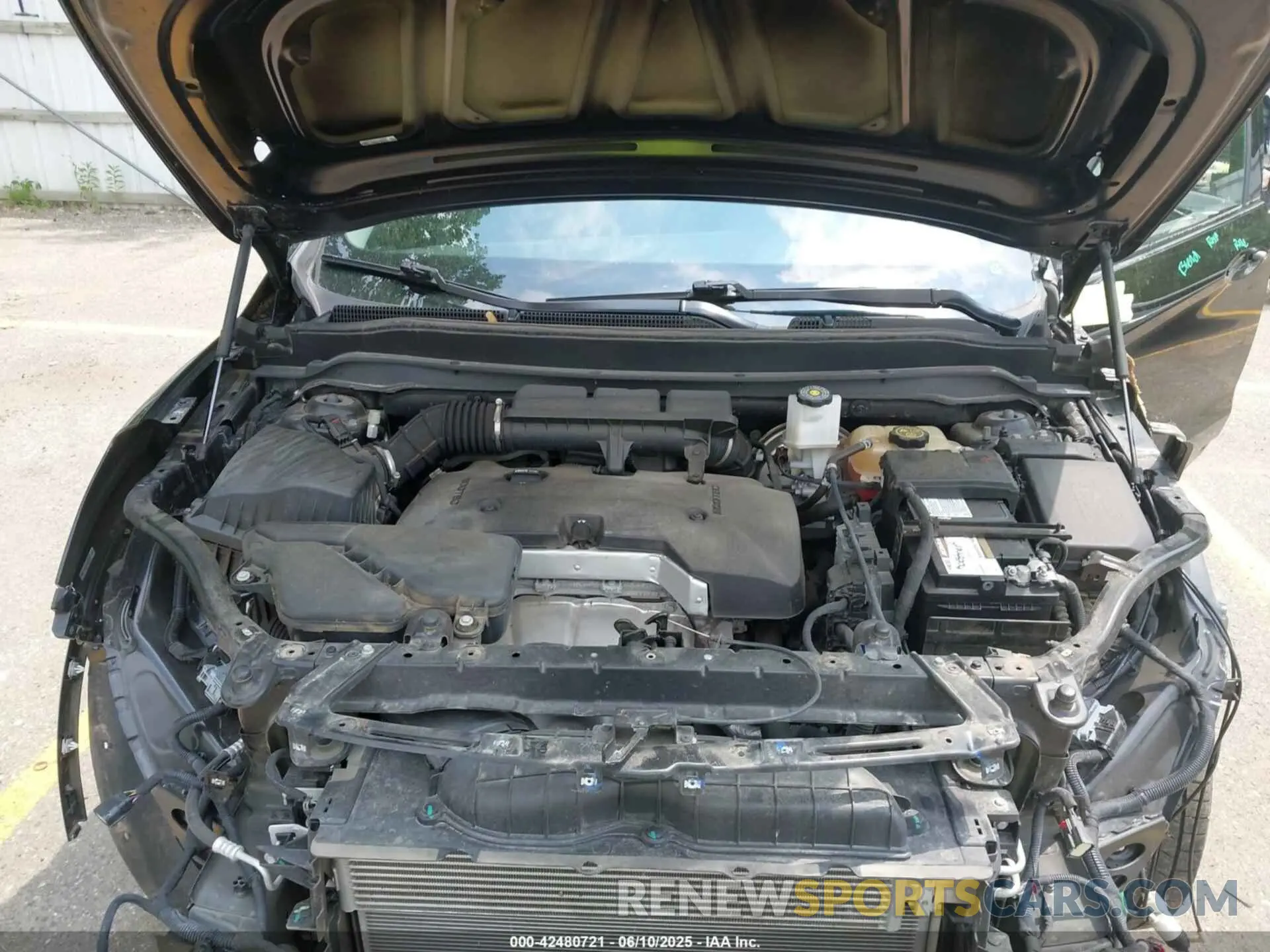 10 Photograph of a damaged car LRBFX2SA2LD067928 BUICK ENVISION 2020