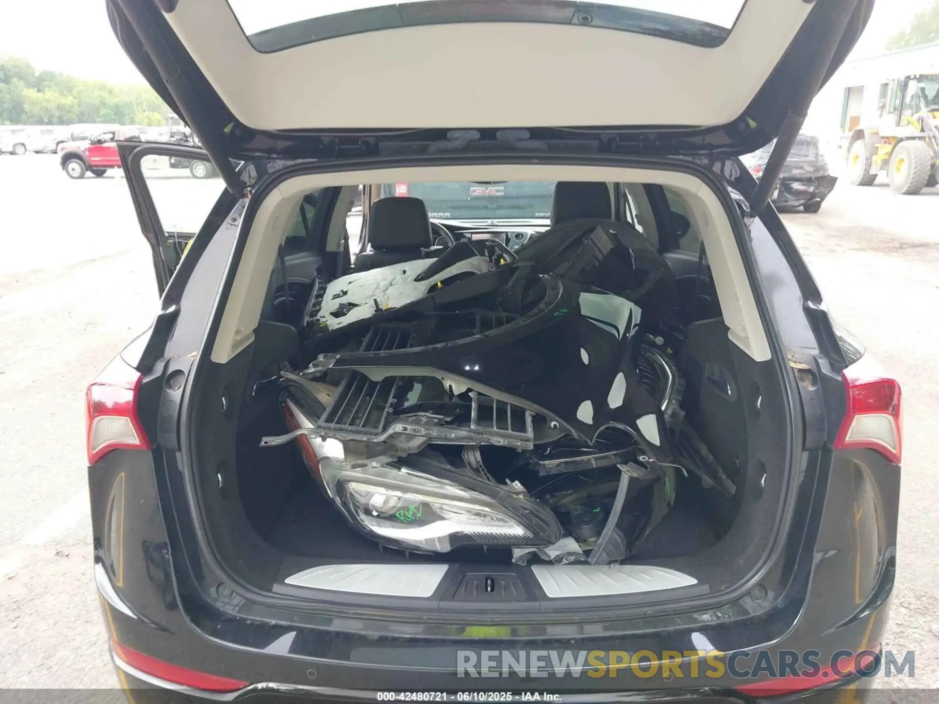 12 Photograph of a damaged car LRBFX2SA2LD067928 BUICK ENVISION 2020