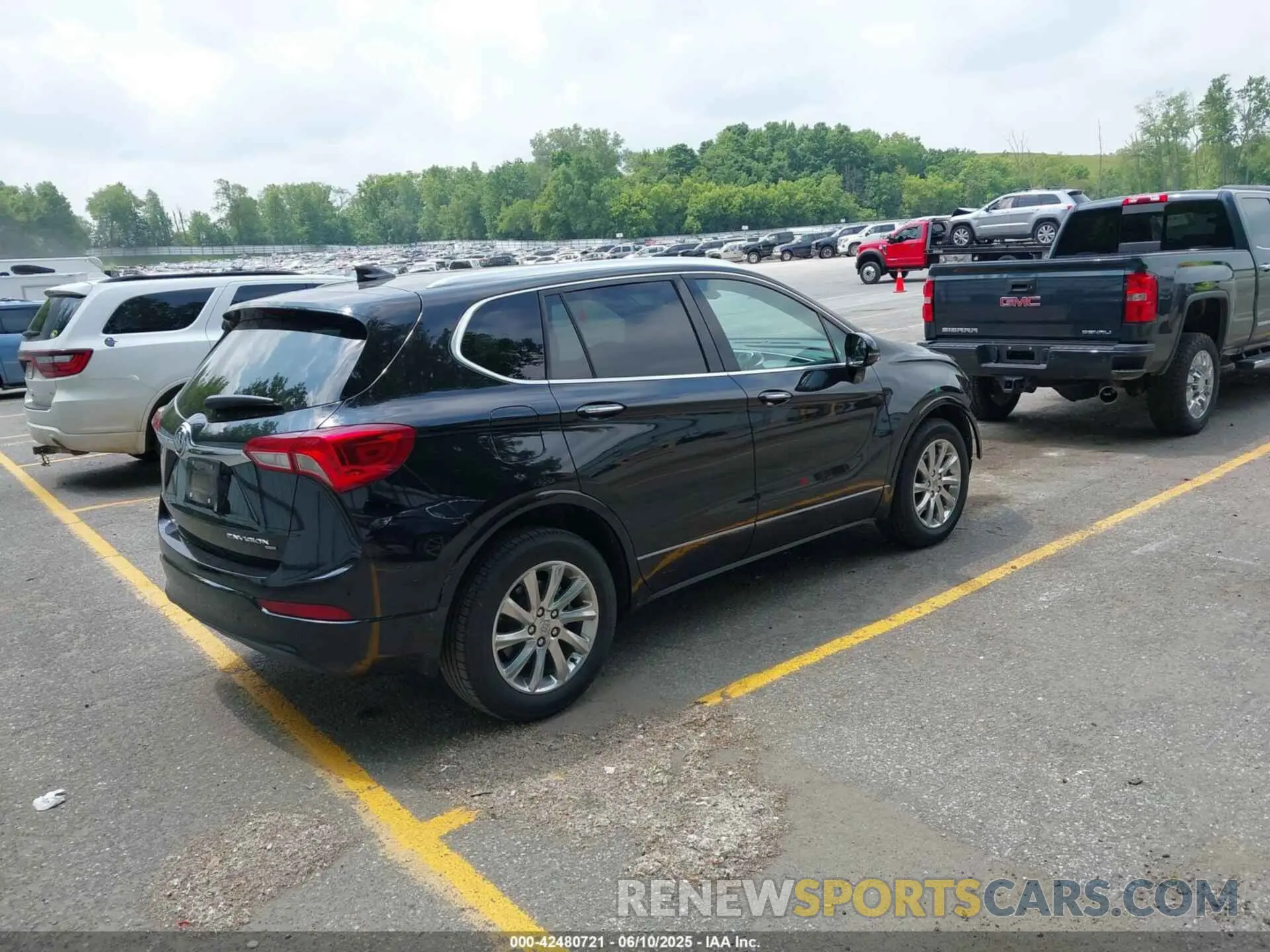 4 Photograph of a damaged car LRBFX2SA2LD067928 BUICK ENVISION 2020