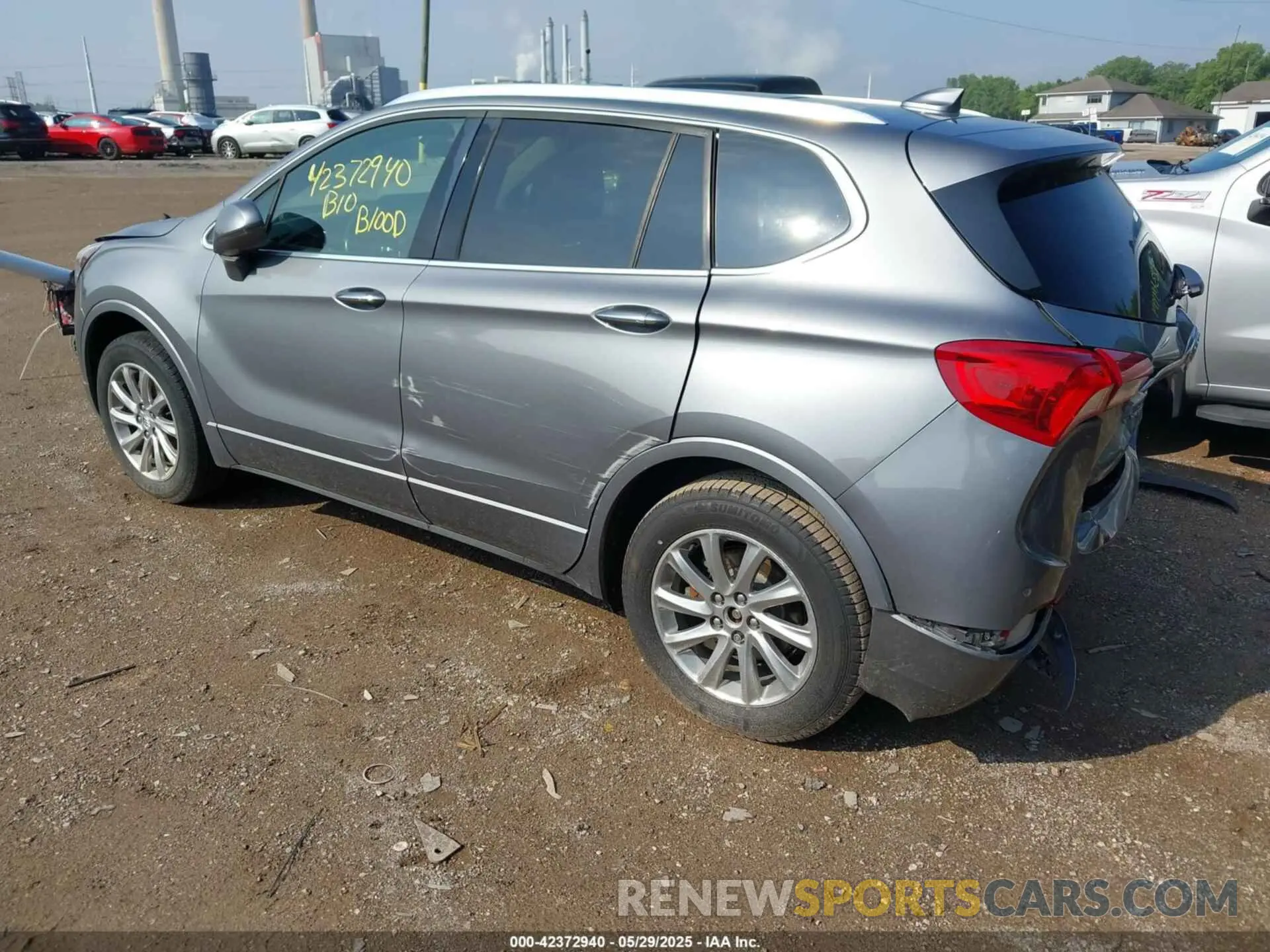 3 Photograph of a damaged car LRBFX2SA5LD013622 BUICK ENVISION 2020