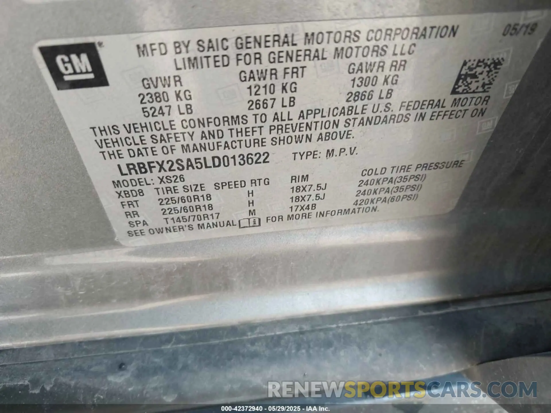 9 Photograph of a damaged car LRBFX2SA5LD013622 BUICK ENVISION 2020